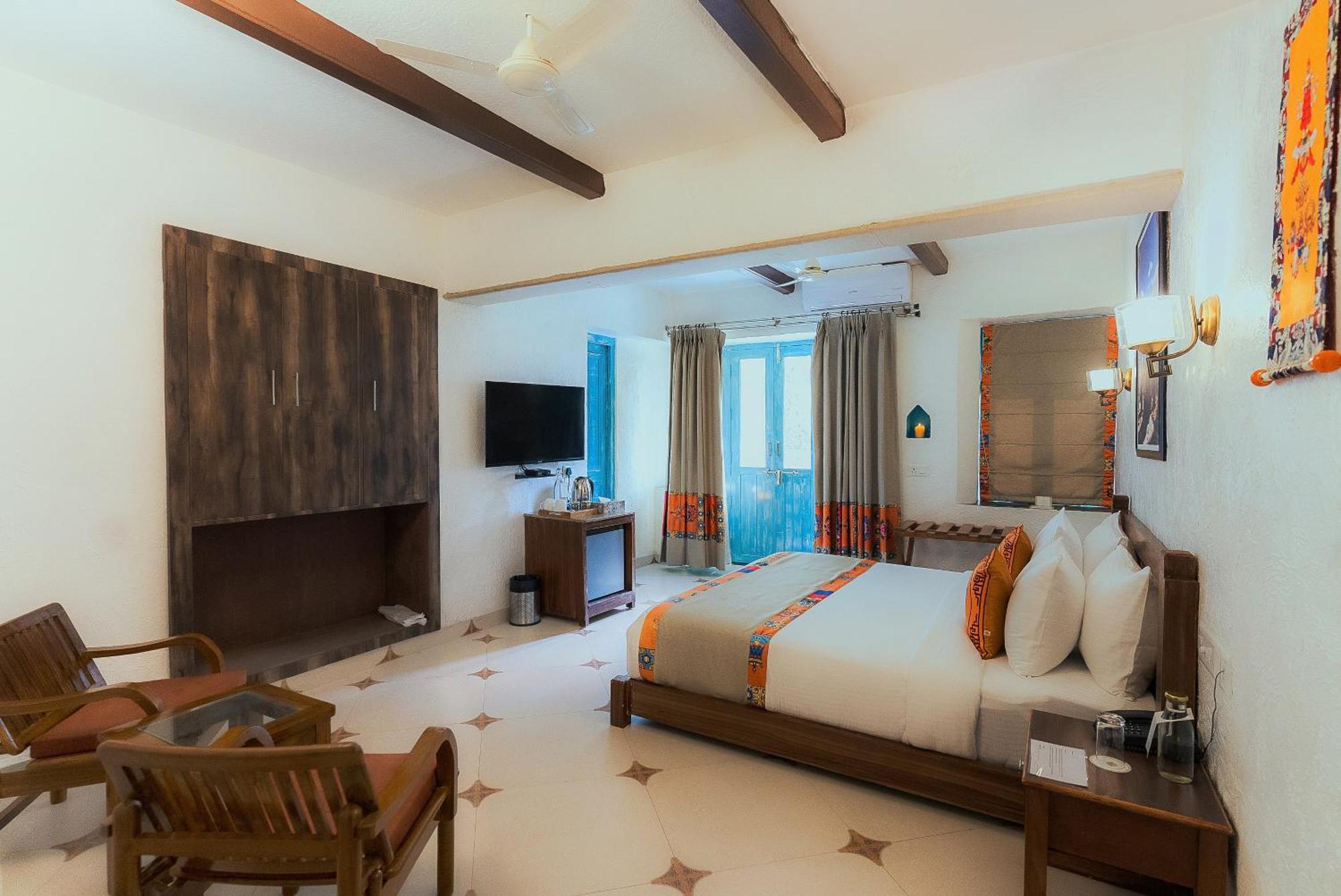 Tree Of Life Birdsong , Hotel 5*