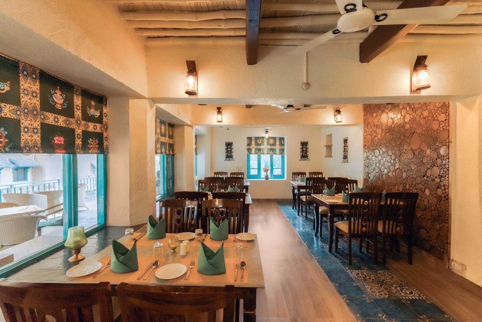 Tree Of Life Birdsong , 5* Dharamshala