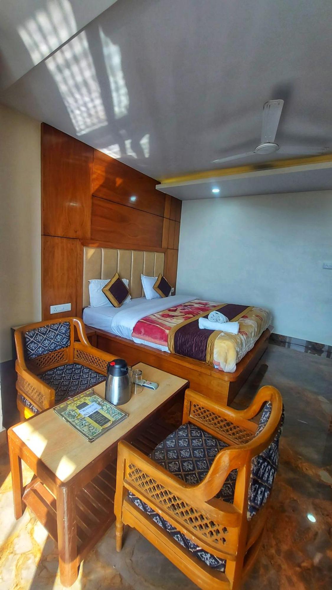 India House 4* Dharamshala