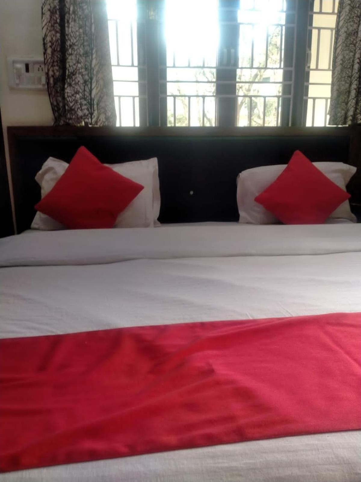 Vella Marina Group Of Ravine Hotel Dharamshala