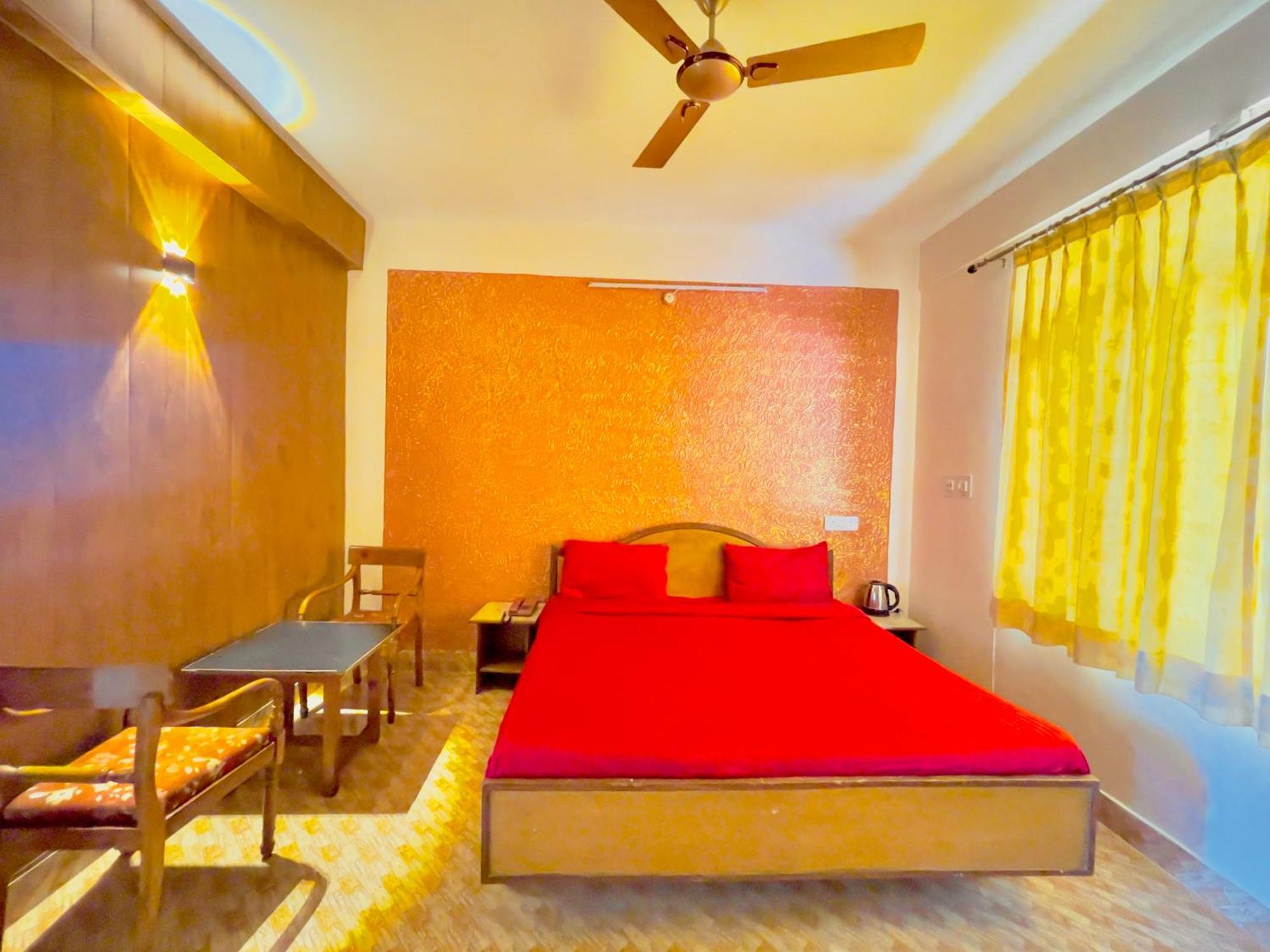 Hotel Grand View And Restaurant 2*