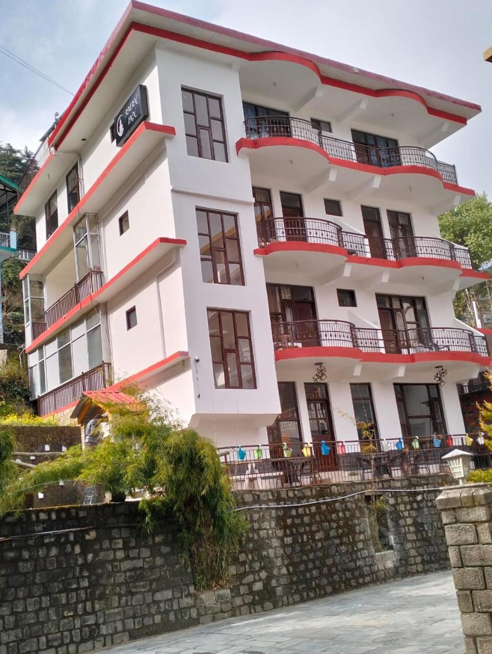 Guest house Aman Dharamshala
