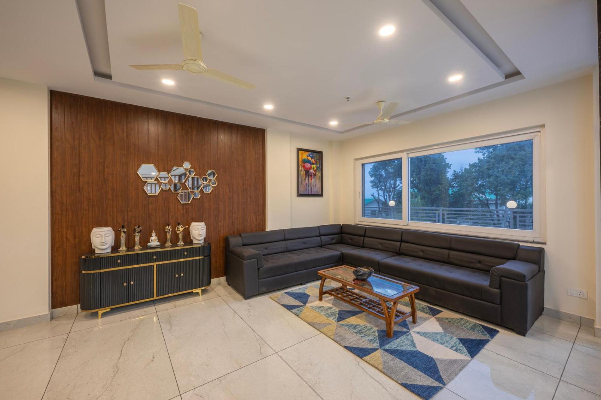 Stone Wood 3*