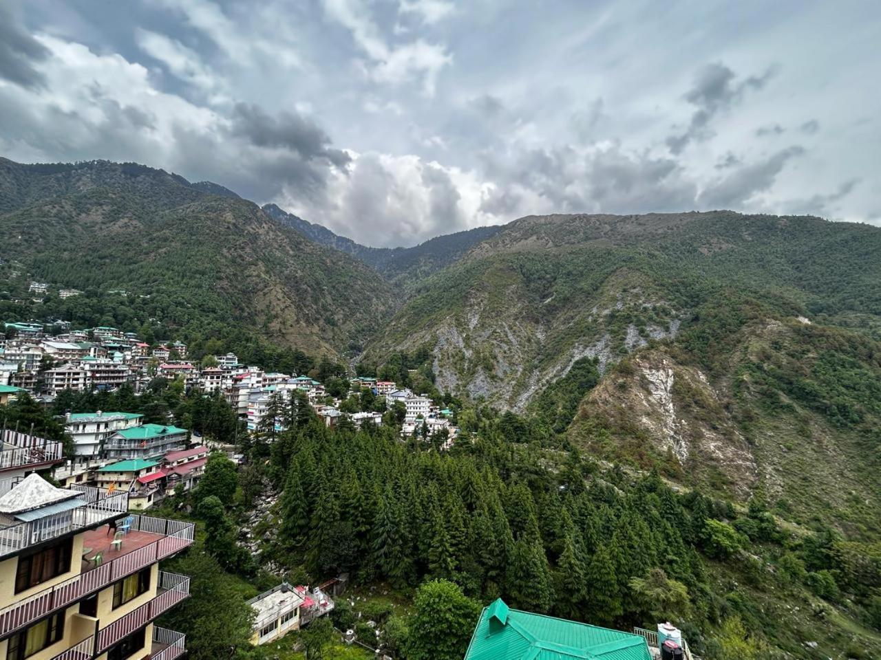 Mountain Trail Guest house