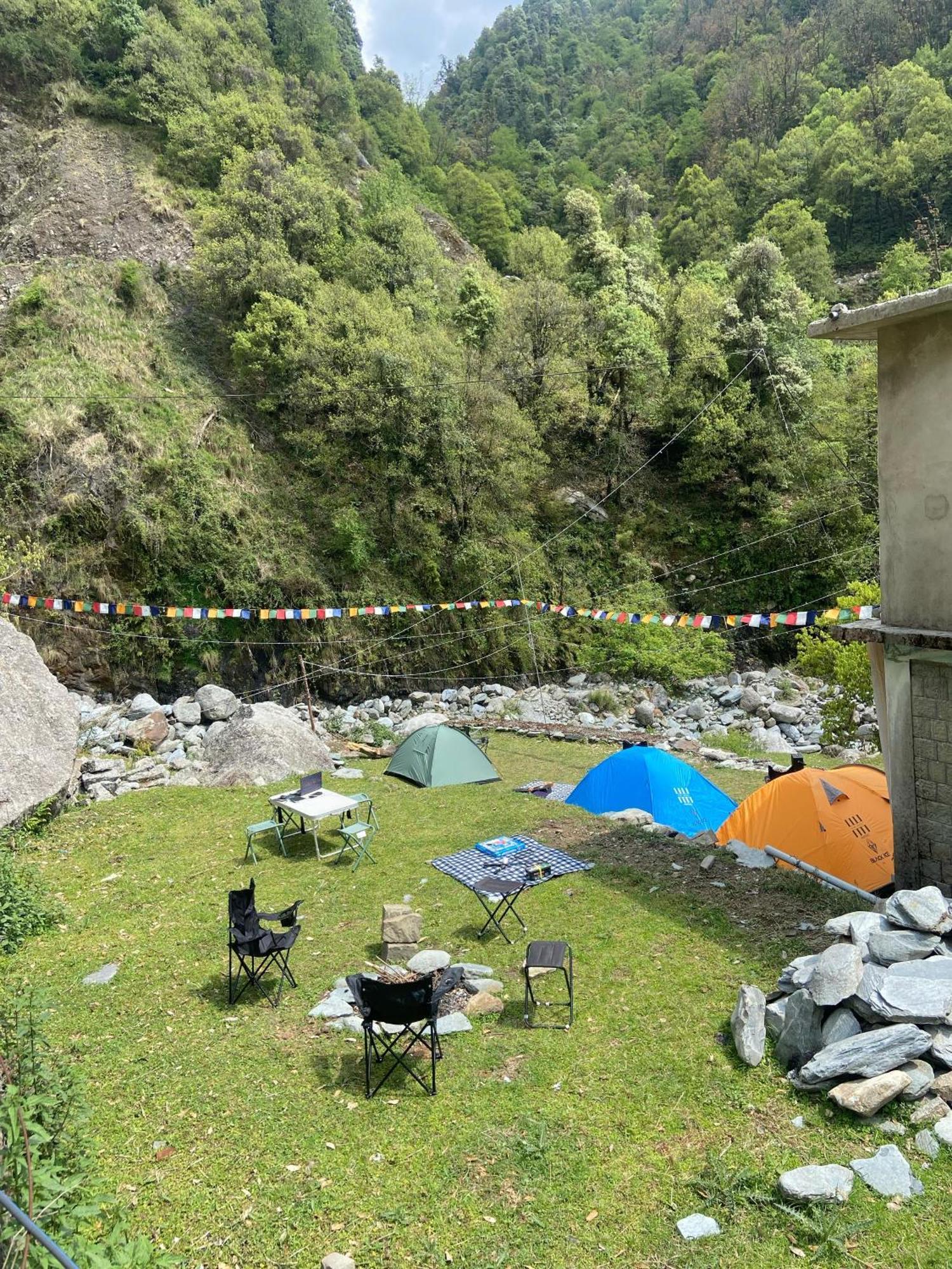 Luxury tent Bal Camps By Hike House