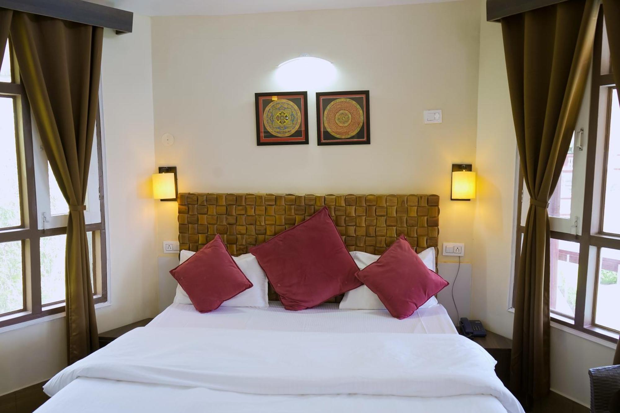 Resort Whispering Winds Resort Dharamshala