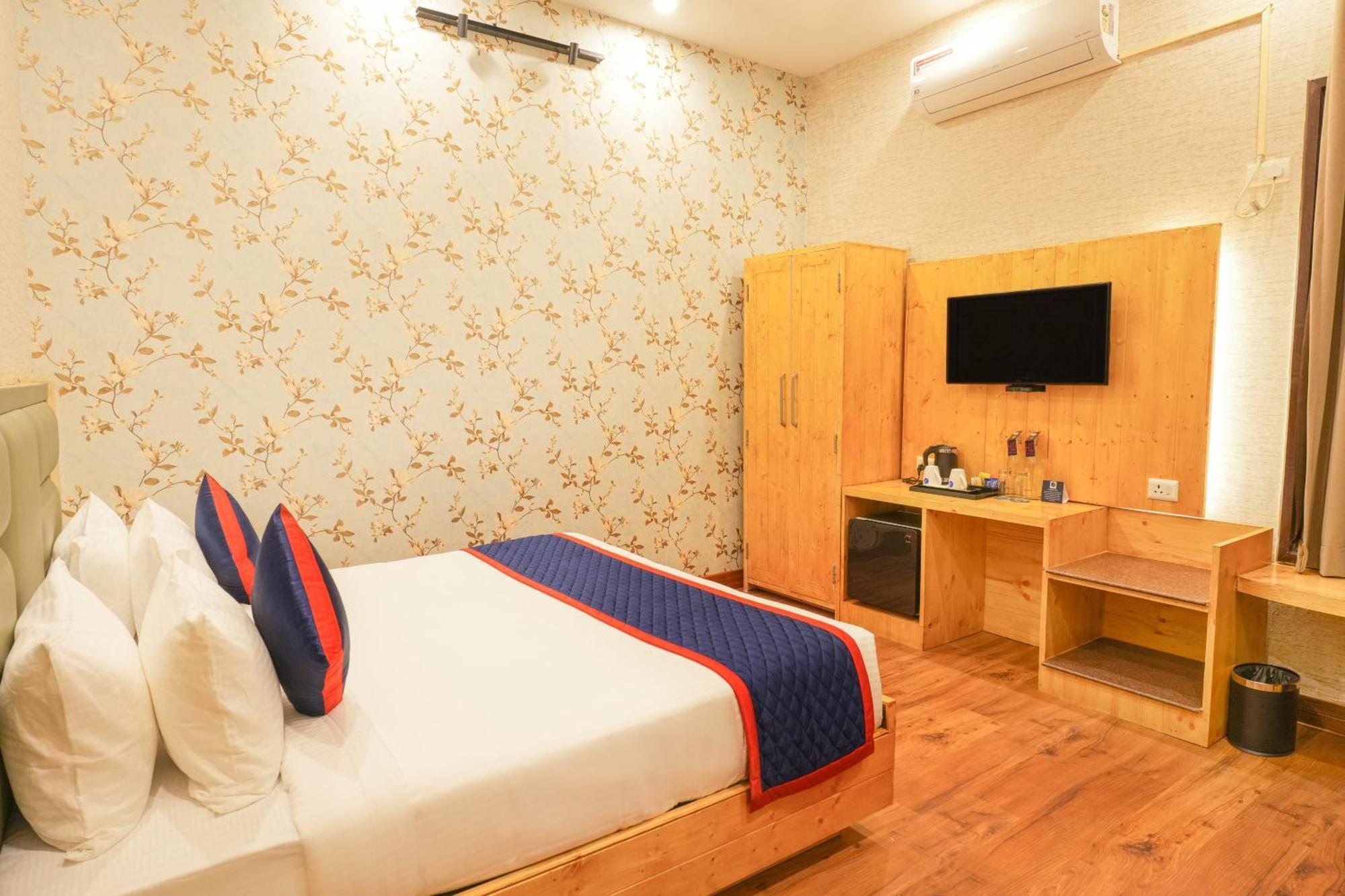 Hotel Zip By Spree Bella Heights Mcleodganj