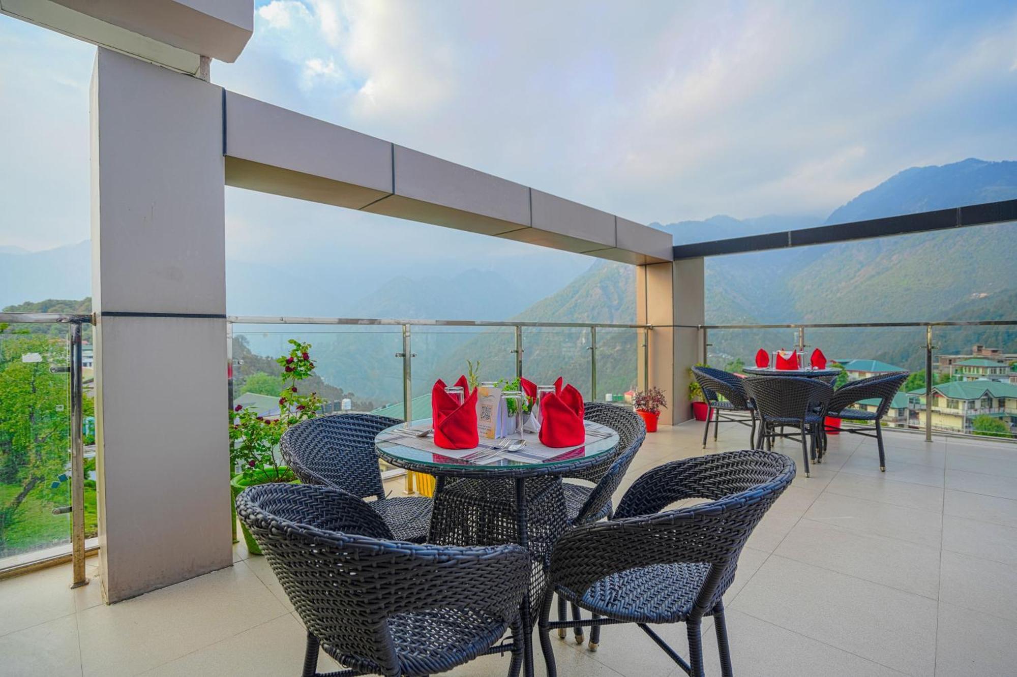 Hotel Aliza And By Srs Dharamshala