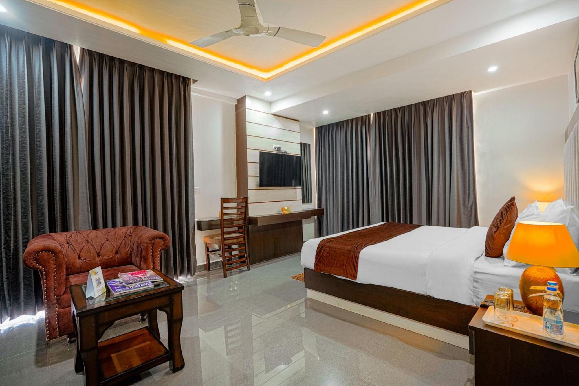 Hotel Aliza And By Srs