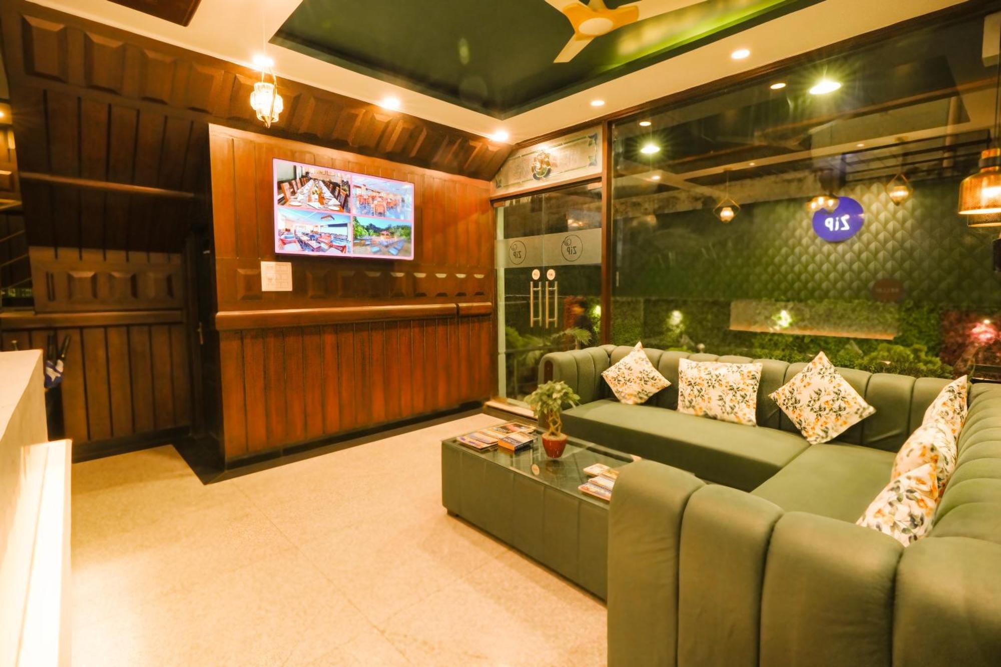Hotel Zip By Spree Bella Heights Mcleodganj