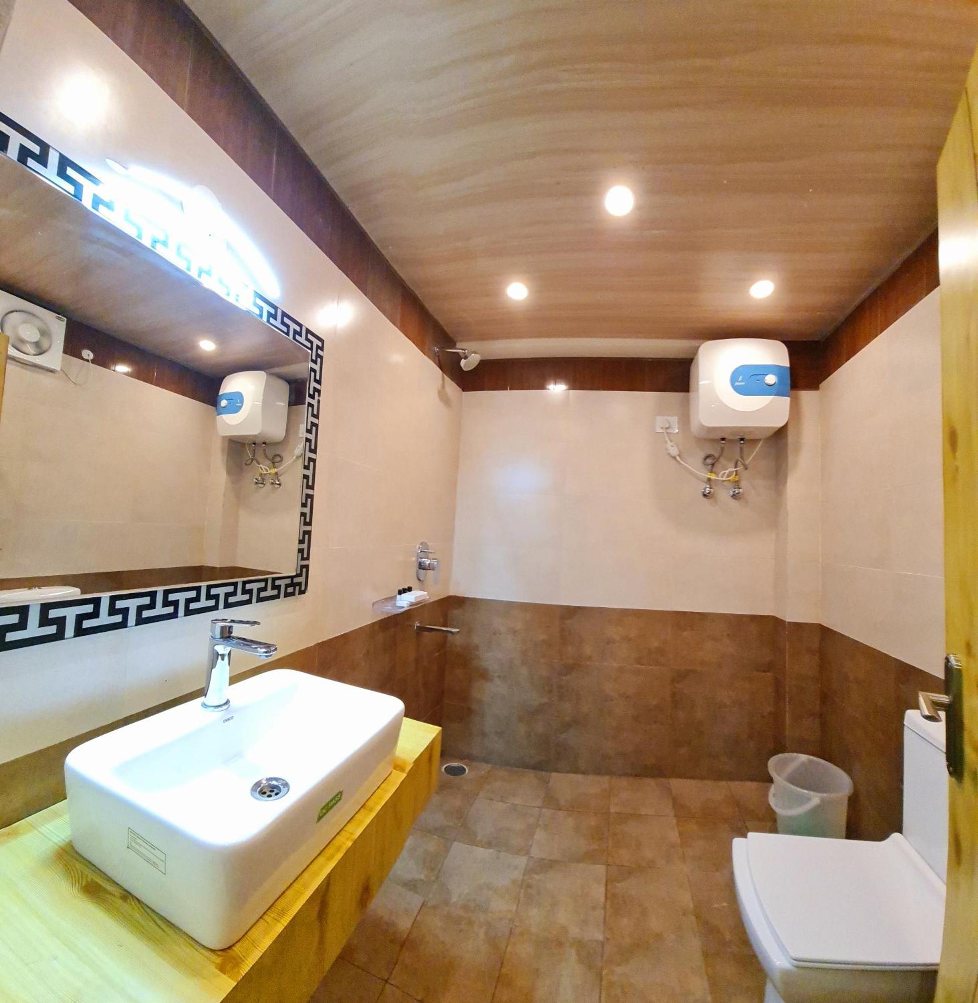 Guest house Samdupling Himalayan Brothers 2*