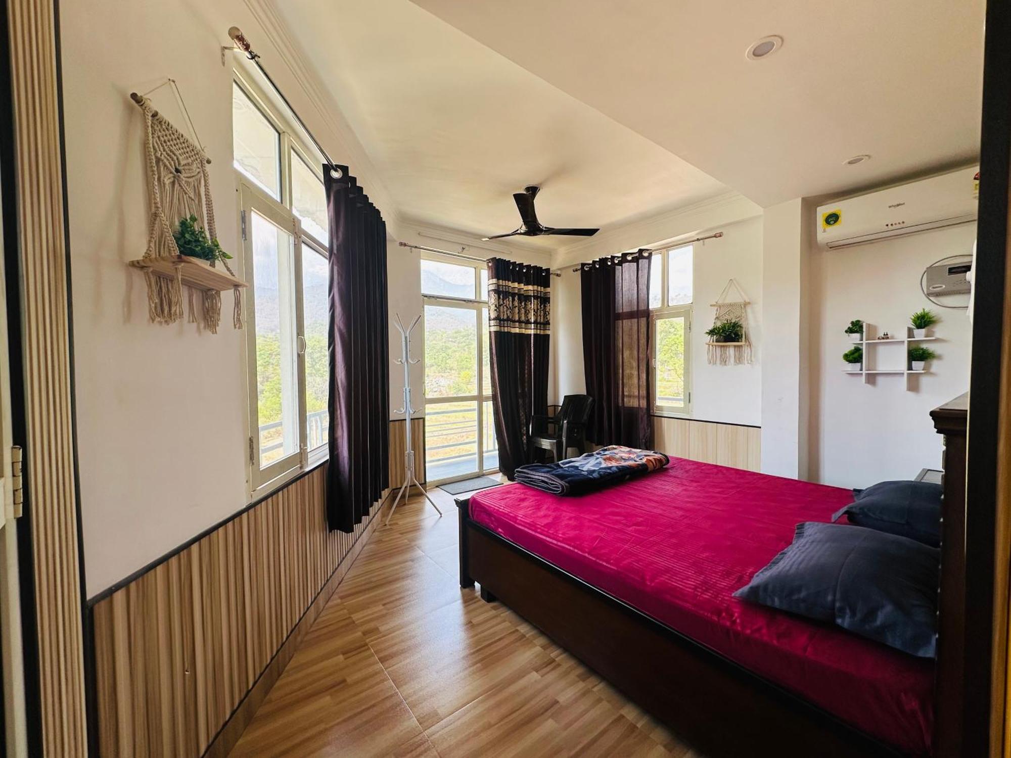 Dhauladhar Homes Apartment Dharamshala