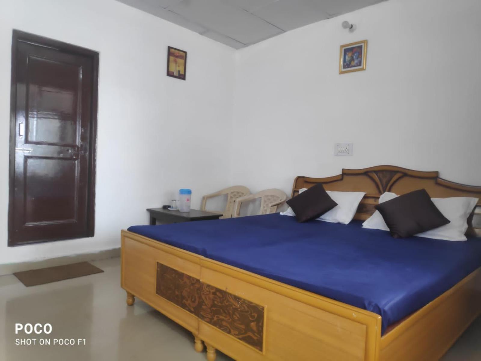 Nirmal Homestay *