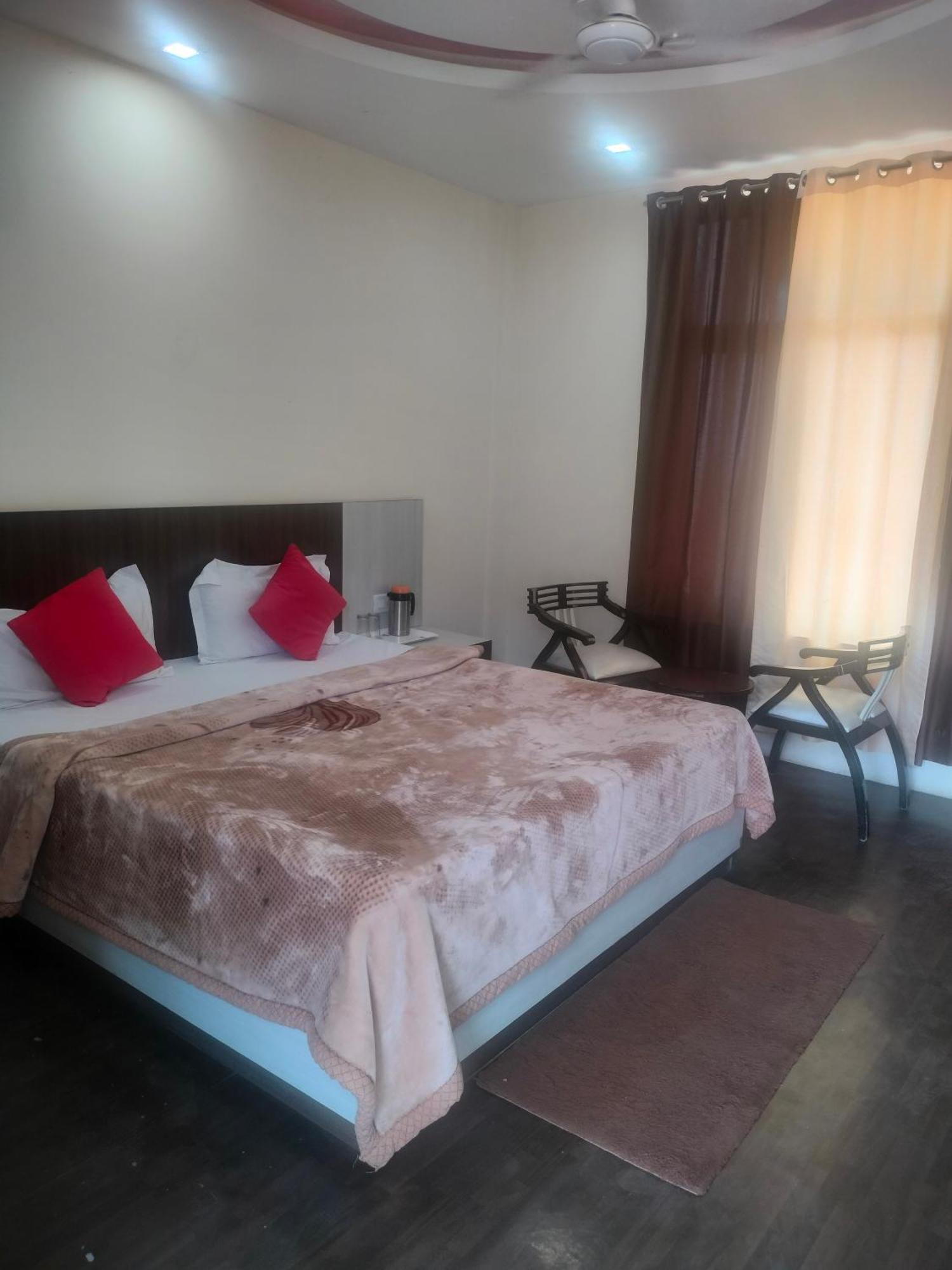 Naddi Heights Hotel