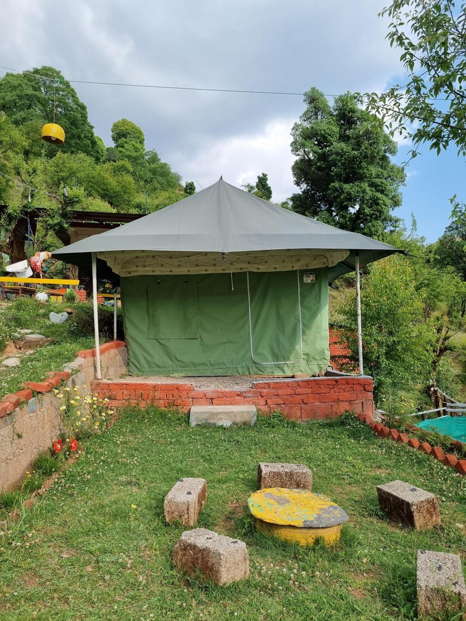 Luxury tent Div Adventure Camp