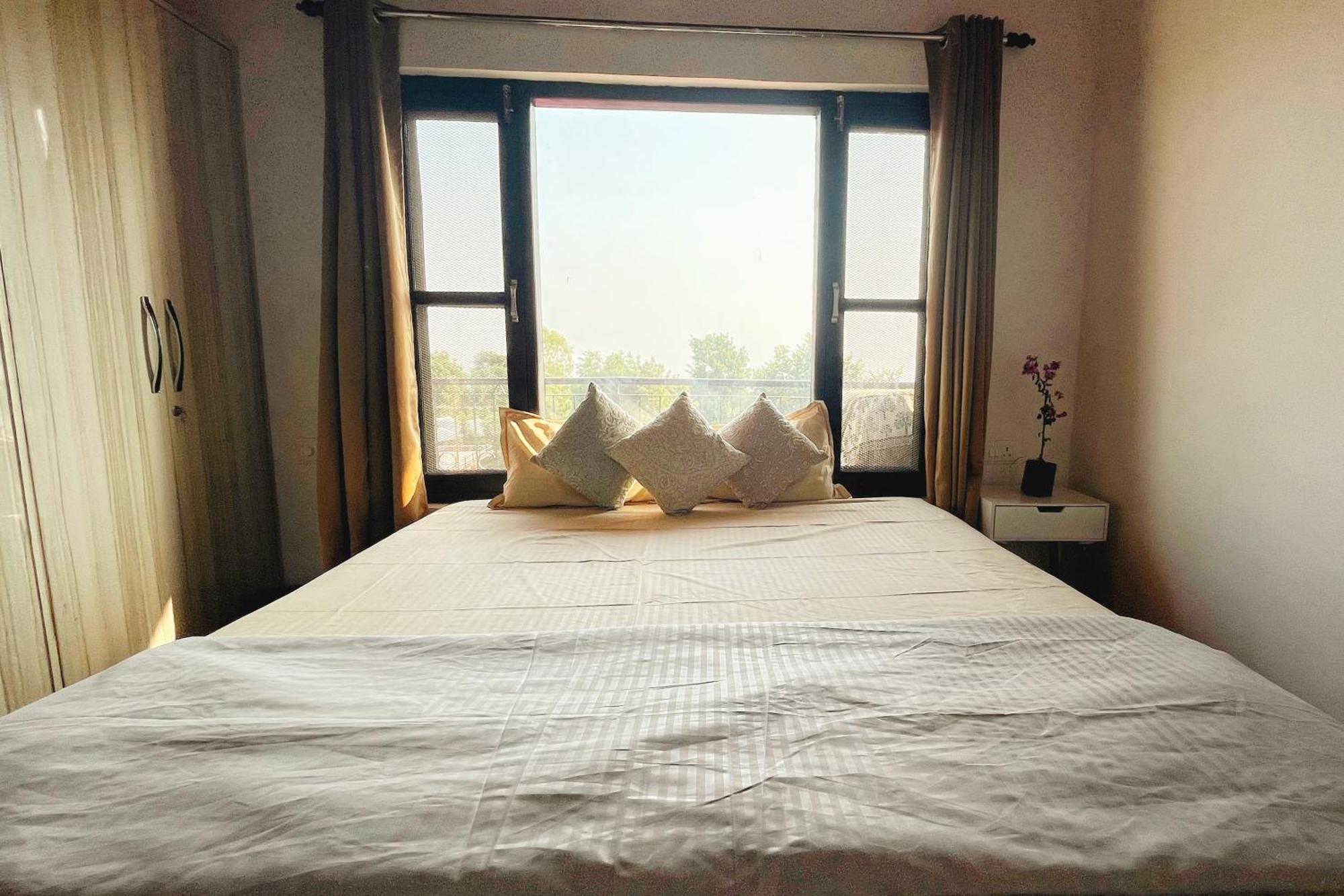 Ghonslaa 3bhk Flat,
