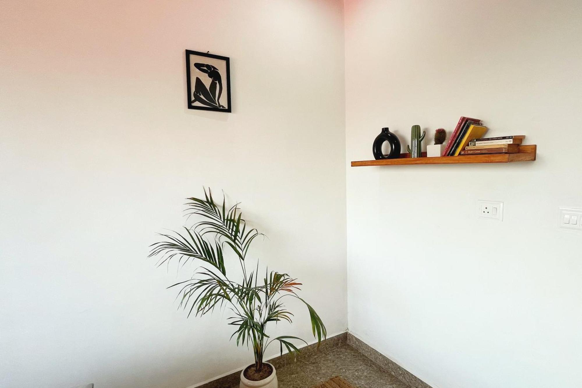 Ghonslaa 3bhk Flat, Apartment