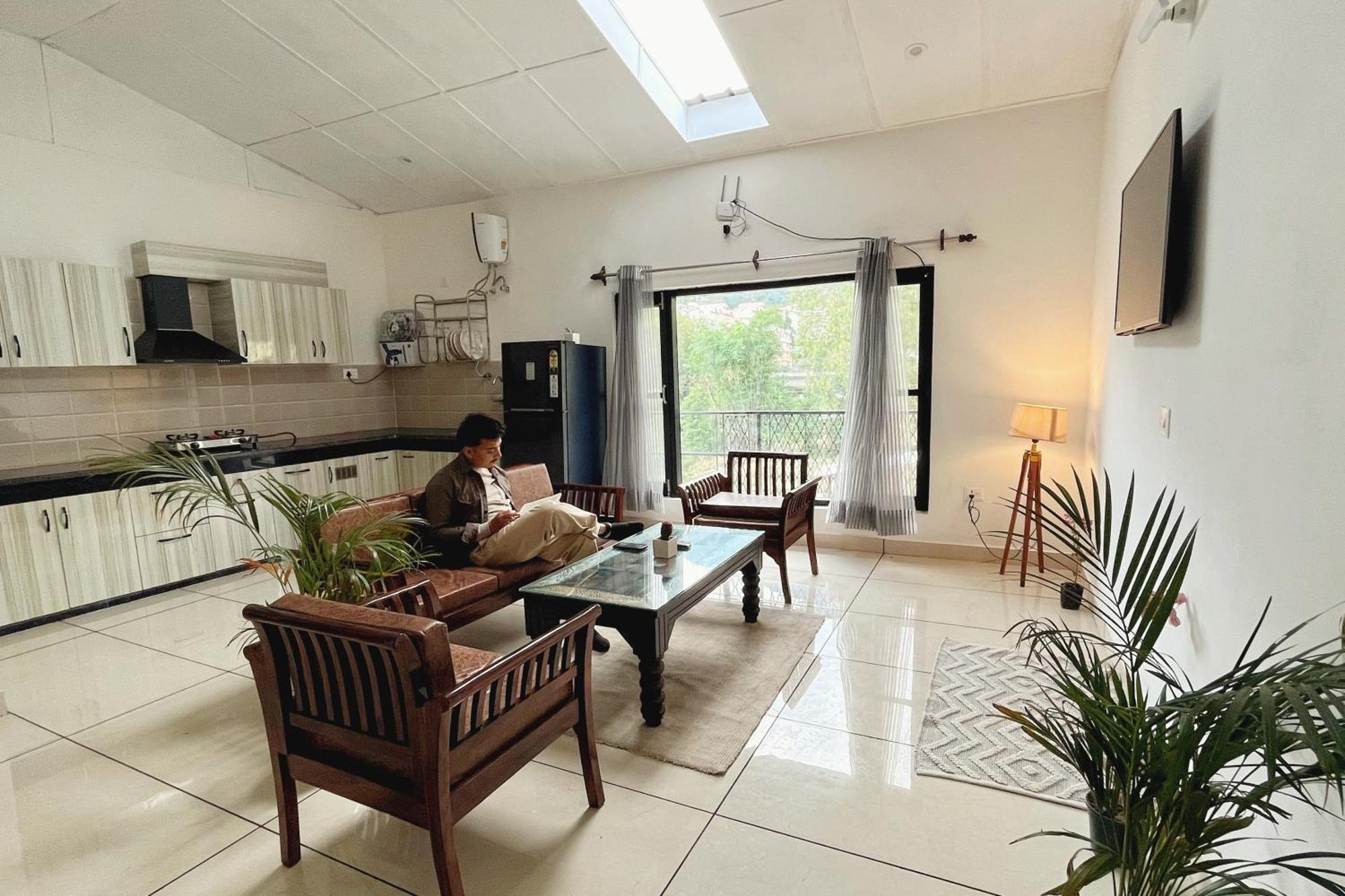 Ghonslaa 3bhk Flat, * Dharamshala