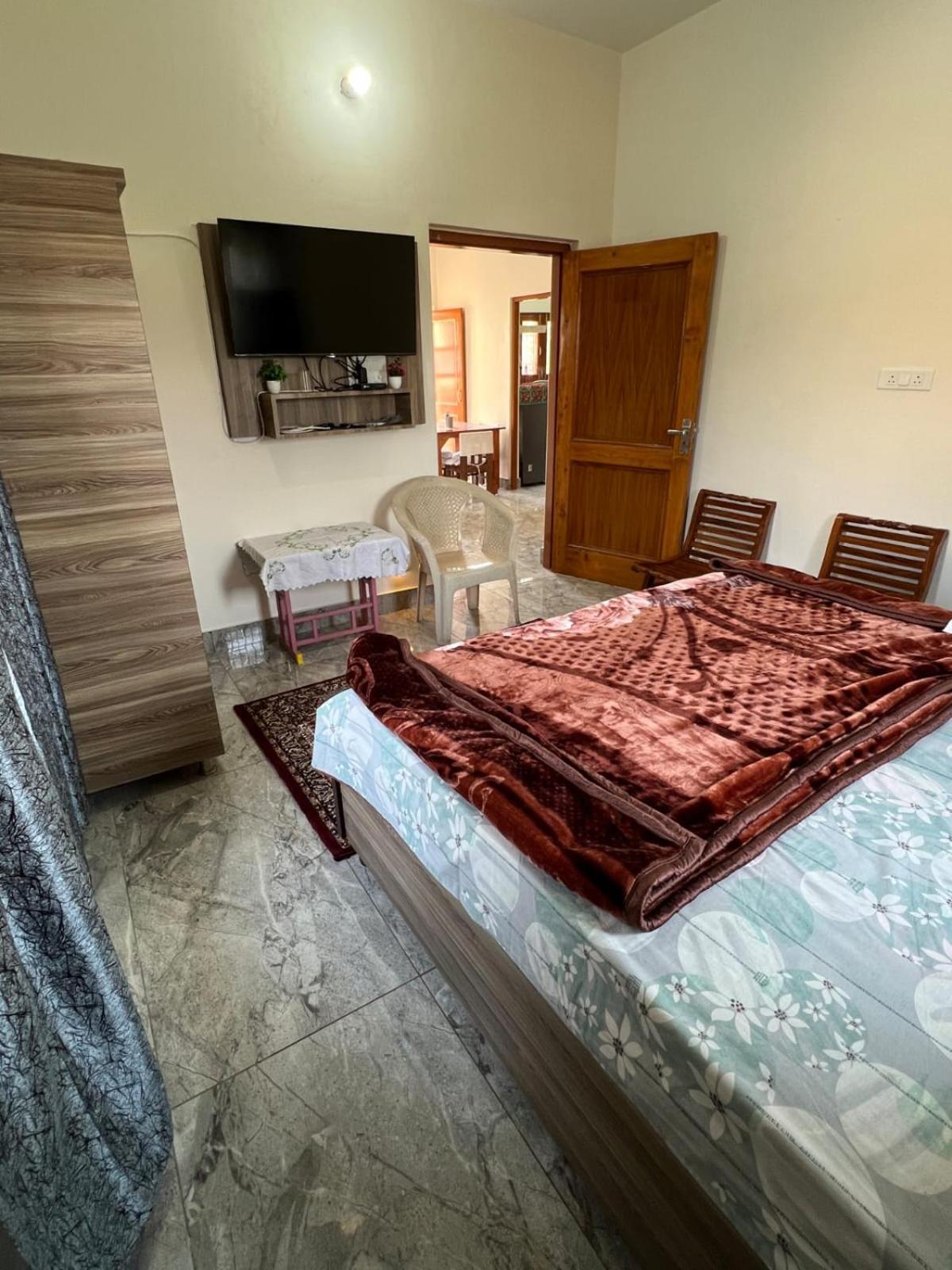 Guest house Riverside *