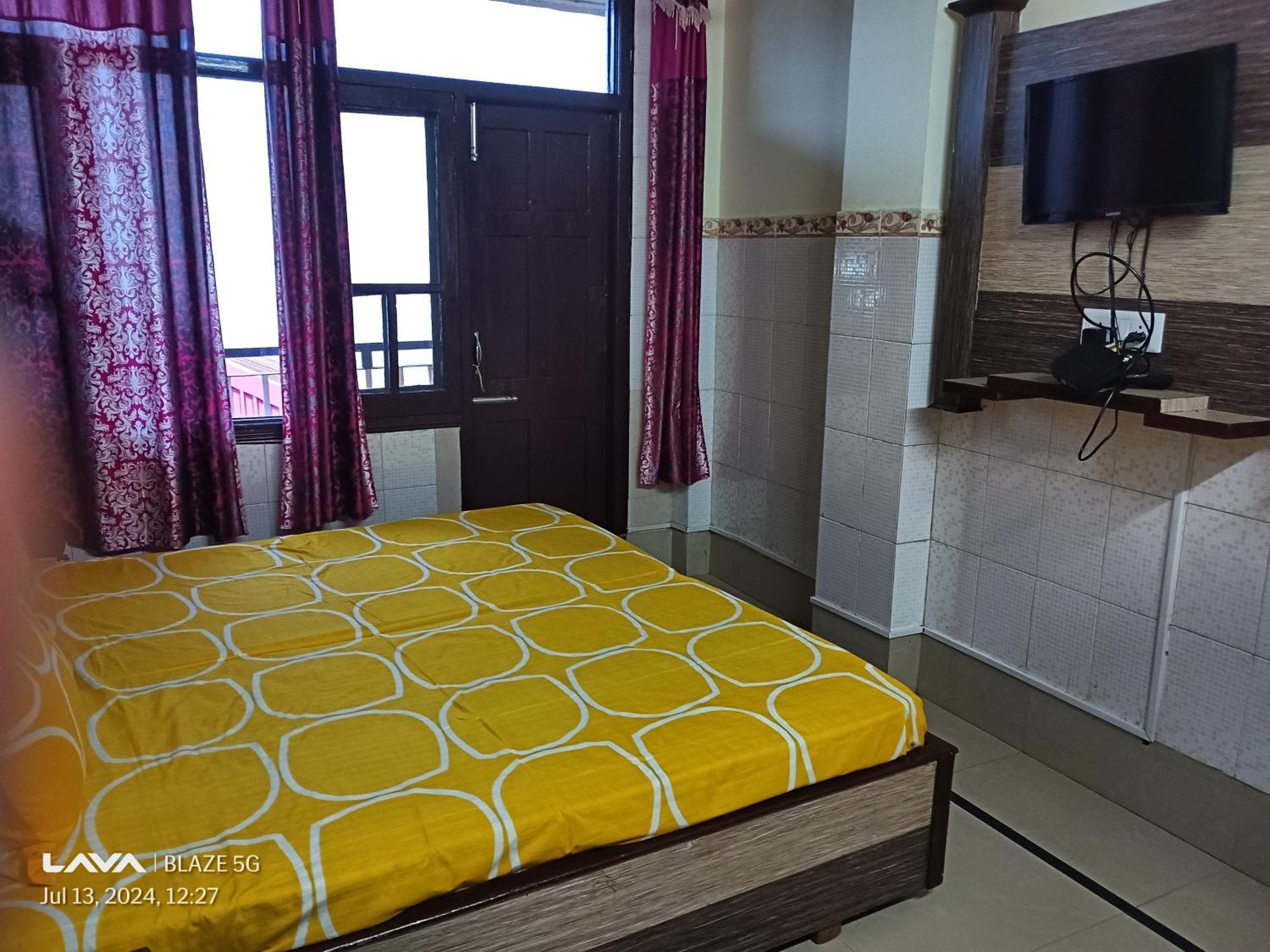 Krishna Holiday Block Ii *