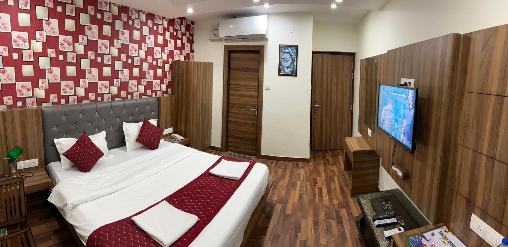 Hotel Exotica Heights, Dharamkot, Mcleodganj Dharamshala