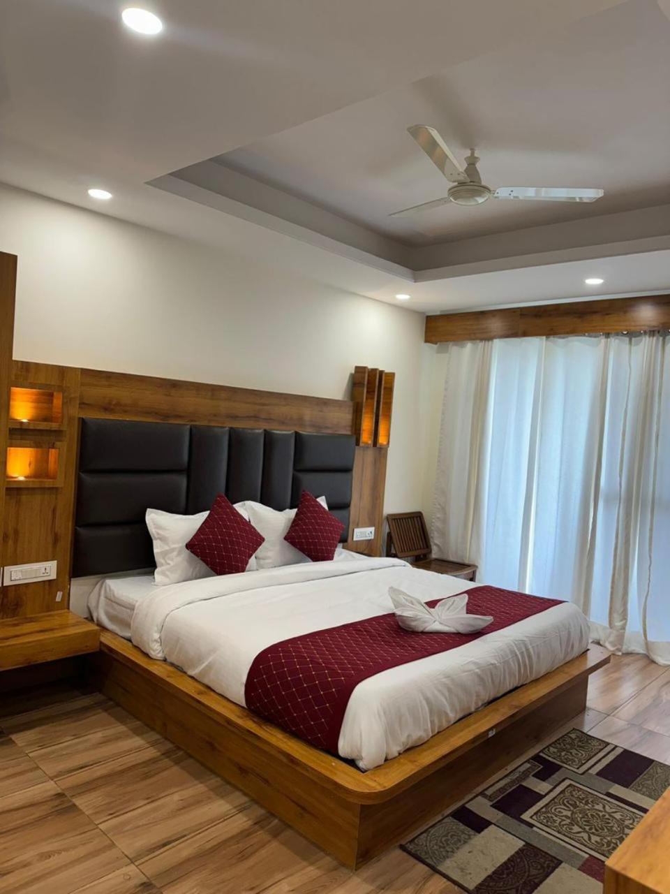 Exotica Heights, Dharamkot, Mcleodganj Hotel 3*