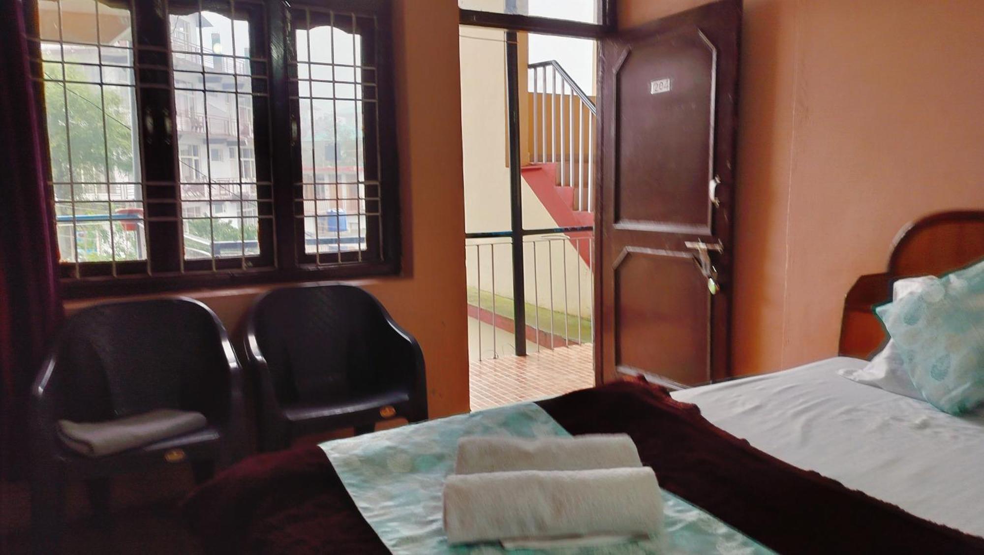 Second Inning Homestay *