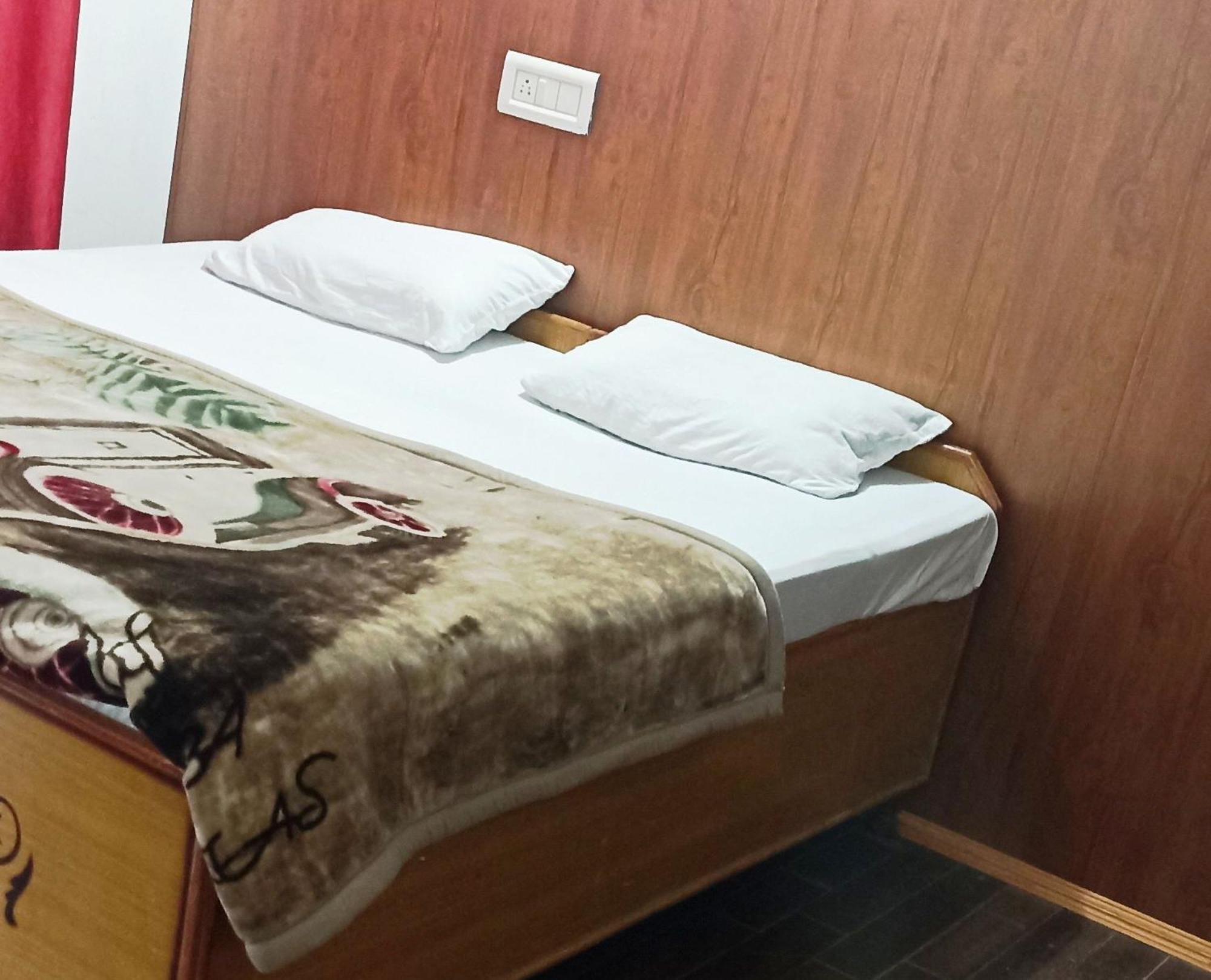 Thrillomania Mcleodganj Hostel