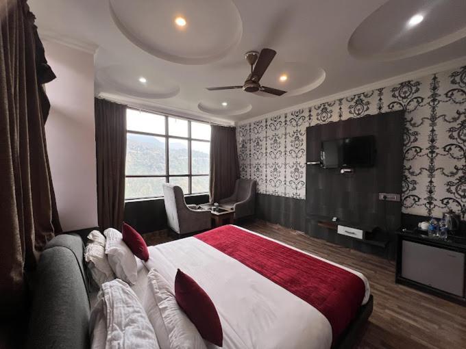 Hotel Hill, Near Mall Road, Mcleodganj# Parking#restaurant 3*