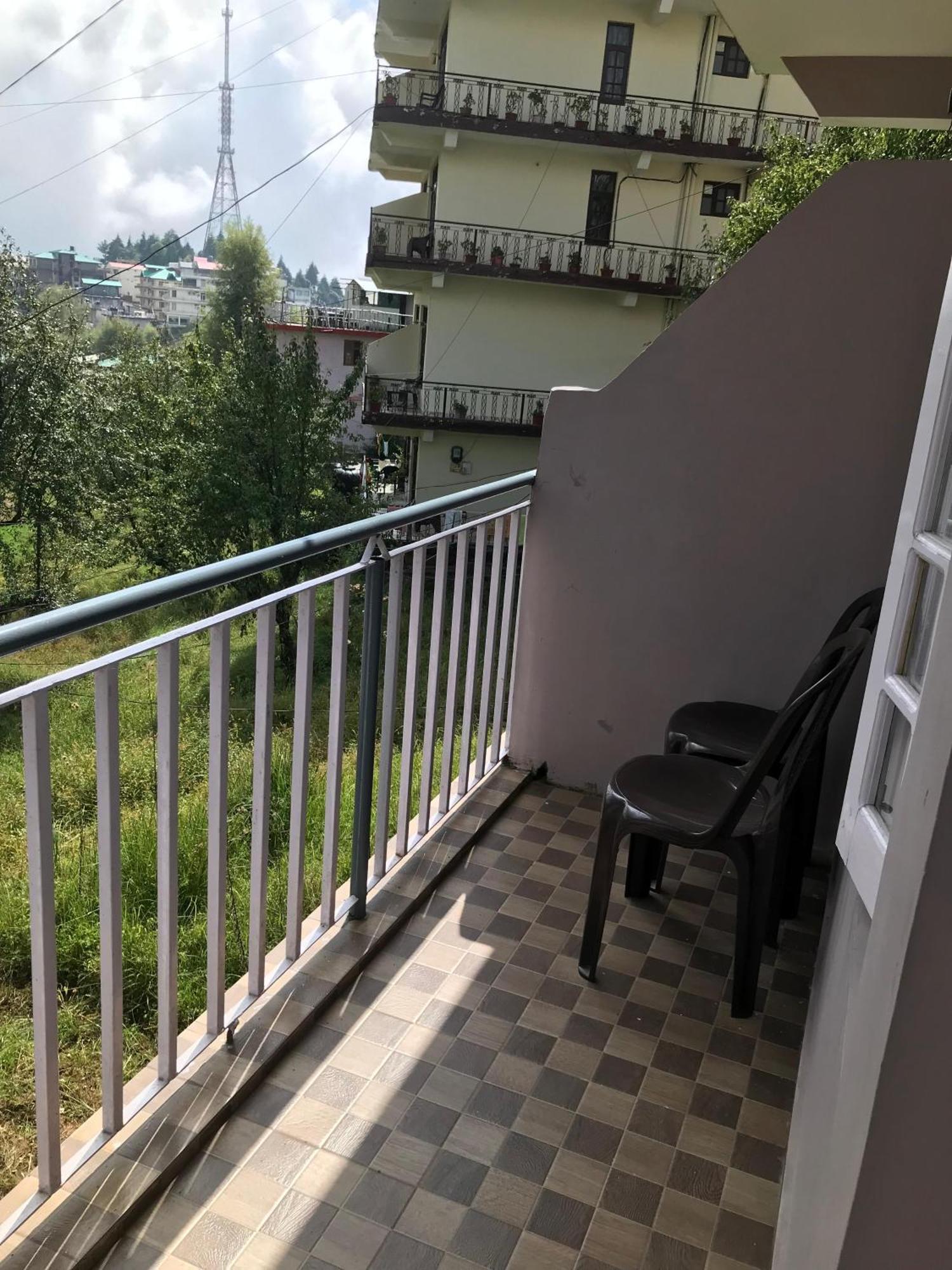 Guest house Mcleodganj Diaries