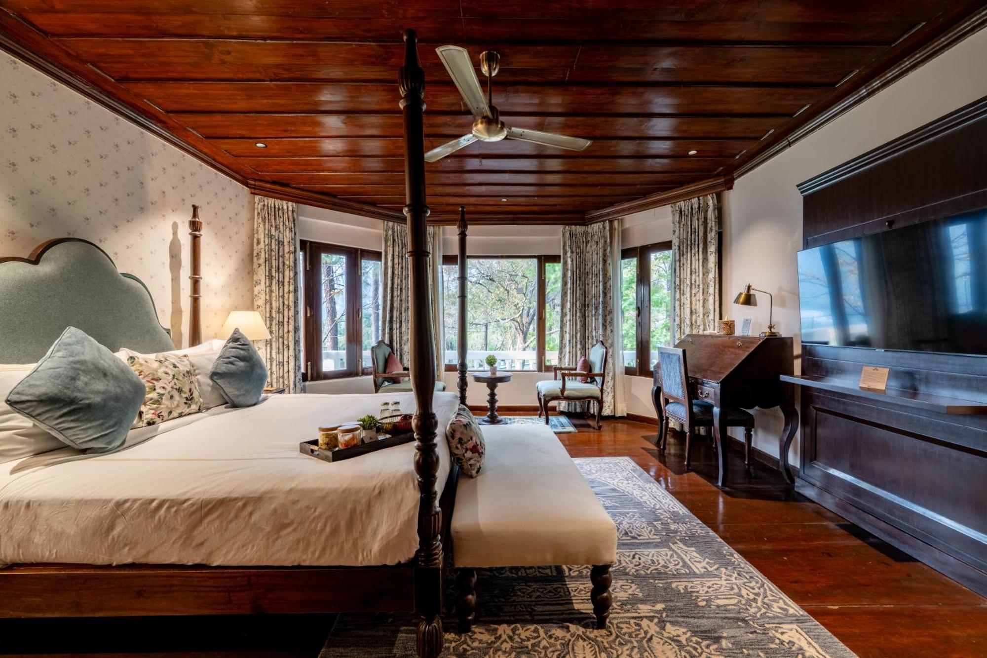 Brij Anayra - A Himalayan Luxury Retreat Hotel 5*