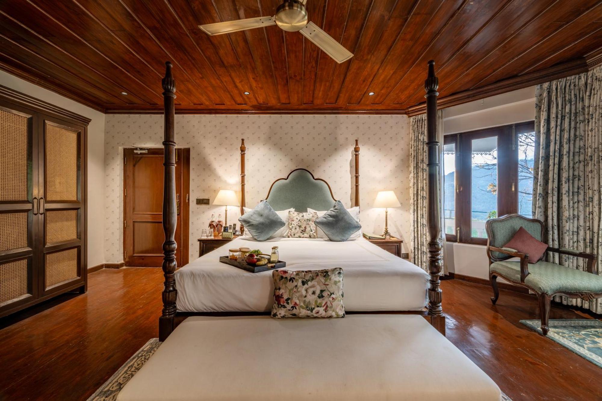 Brij Anayra - A Himalayan Luxury Retreat 5* Dharamshala