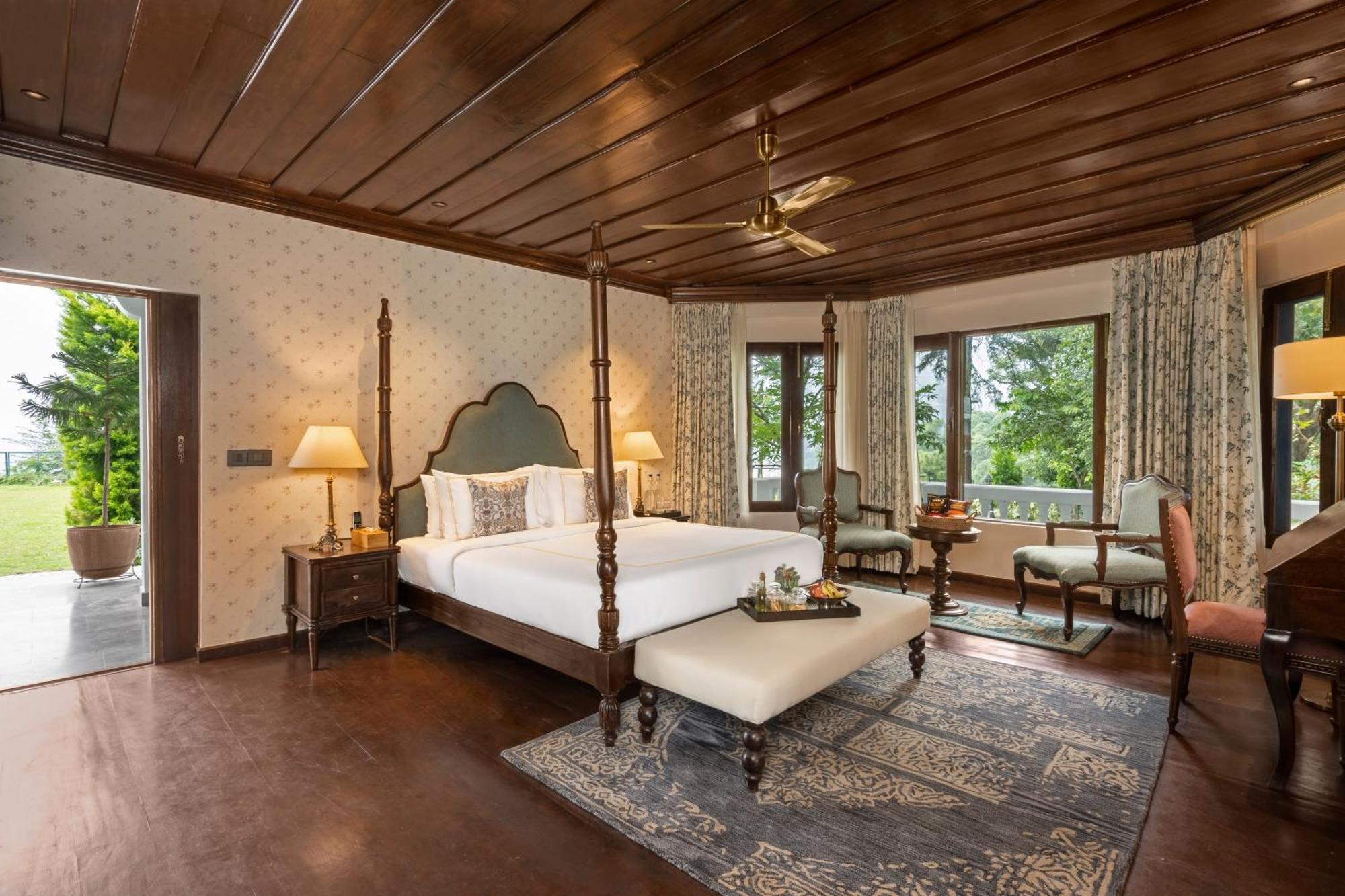 Hotel Brij Anayra - A Himalayan Luxury Retreat