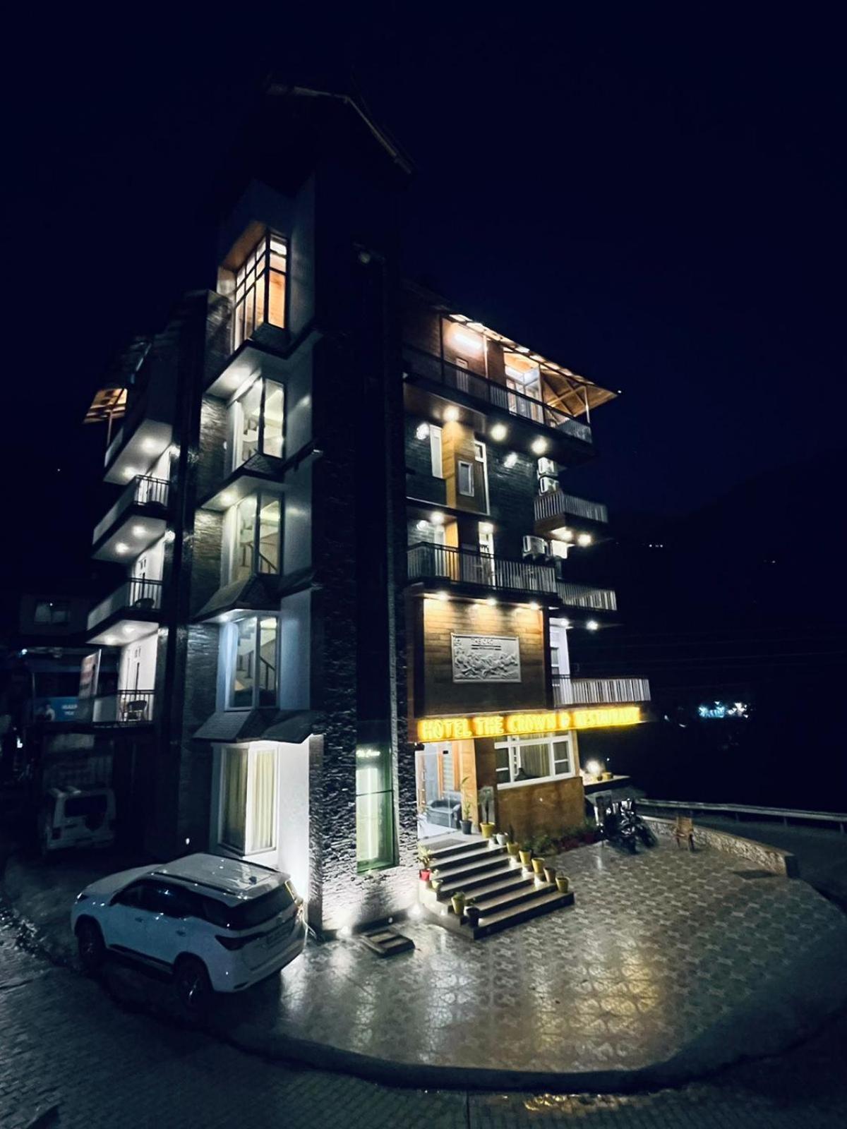 Hotel The Crown Dharamshala