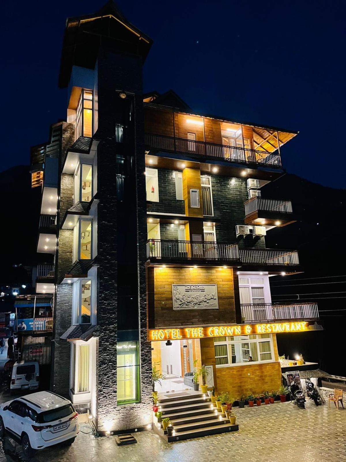 The Crown 3* Dharamshala