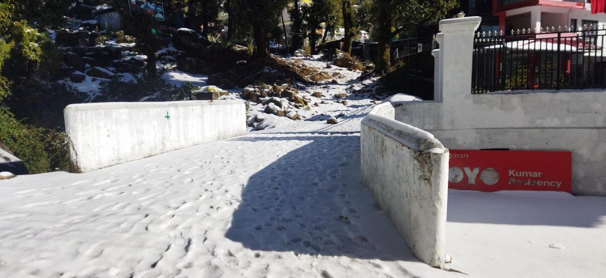 Luxury tent Camp Bhagsu