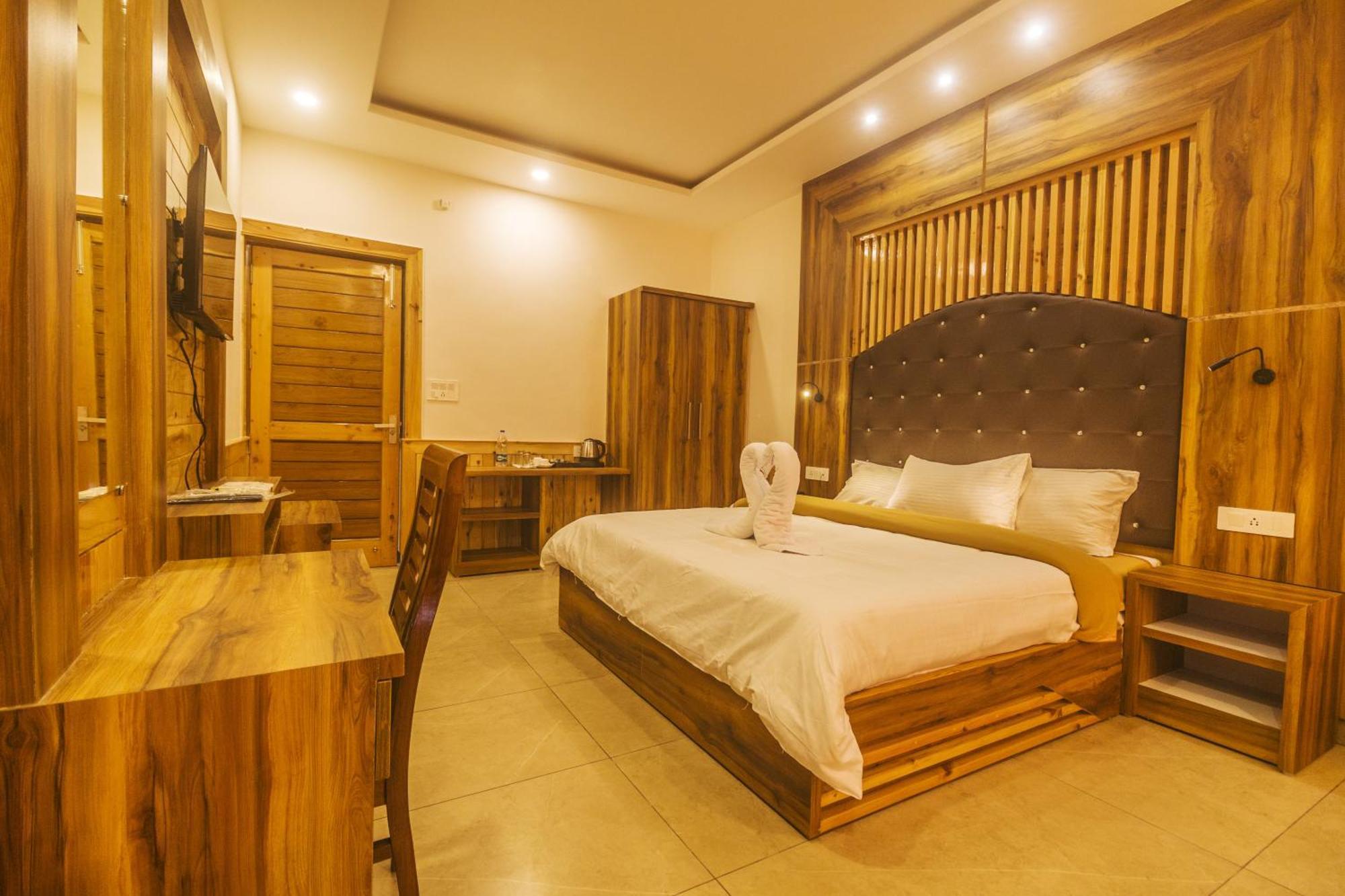 Wow Stayz2 The 3* Dharamshala