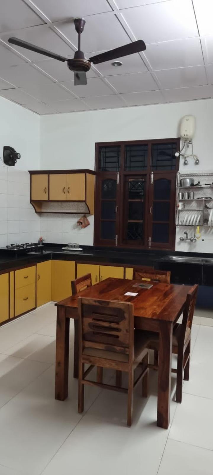 Homestay Grisha *