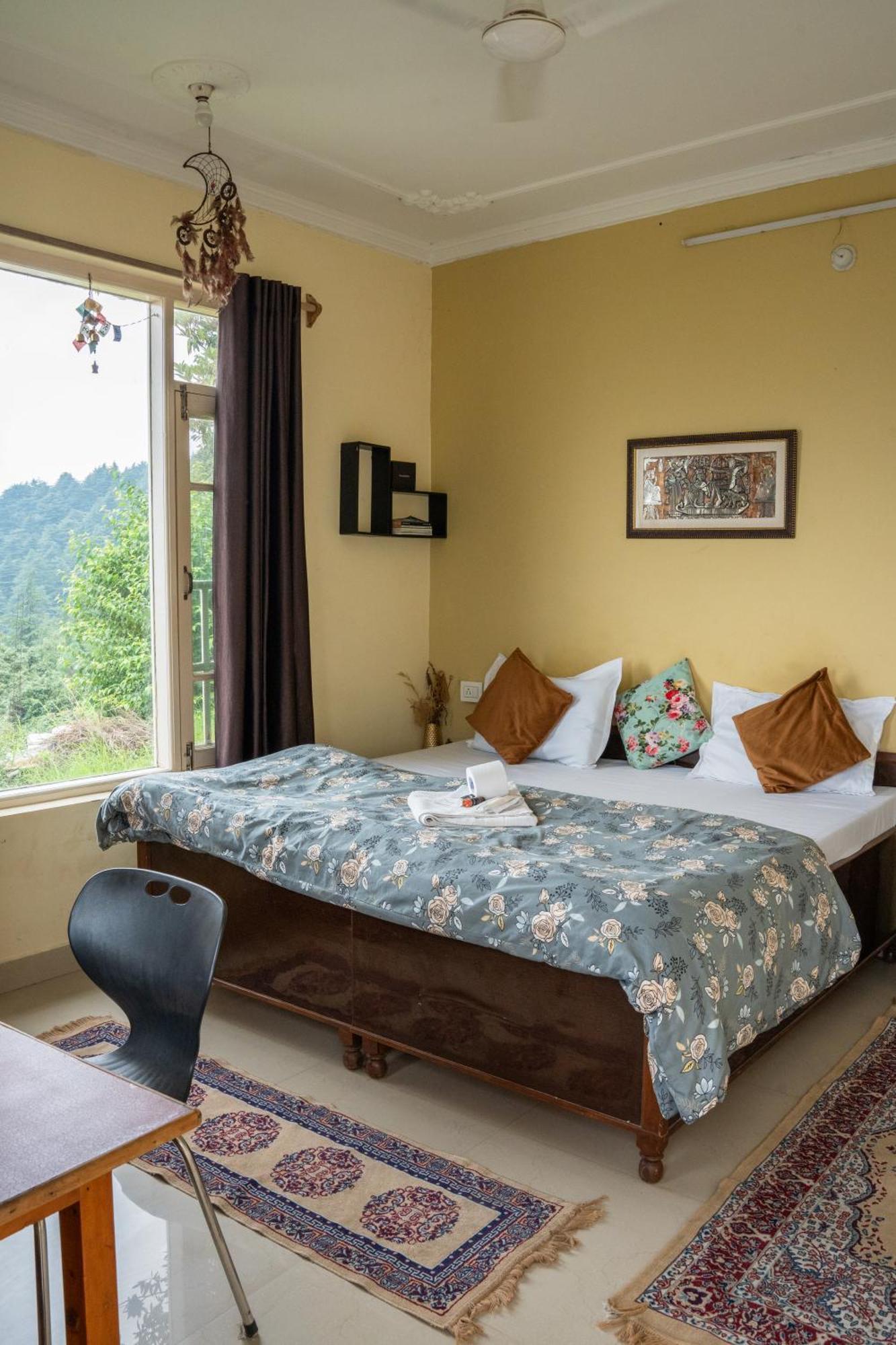 The Unmad - Dharamkot