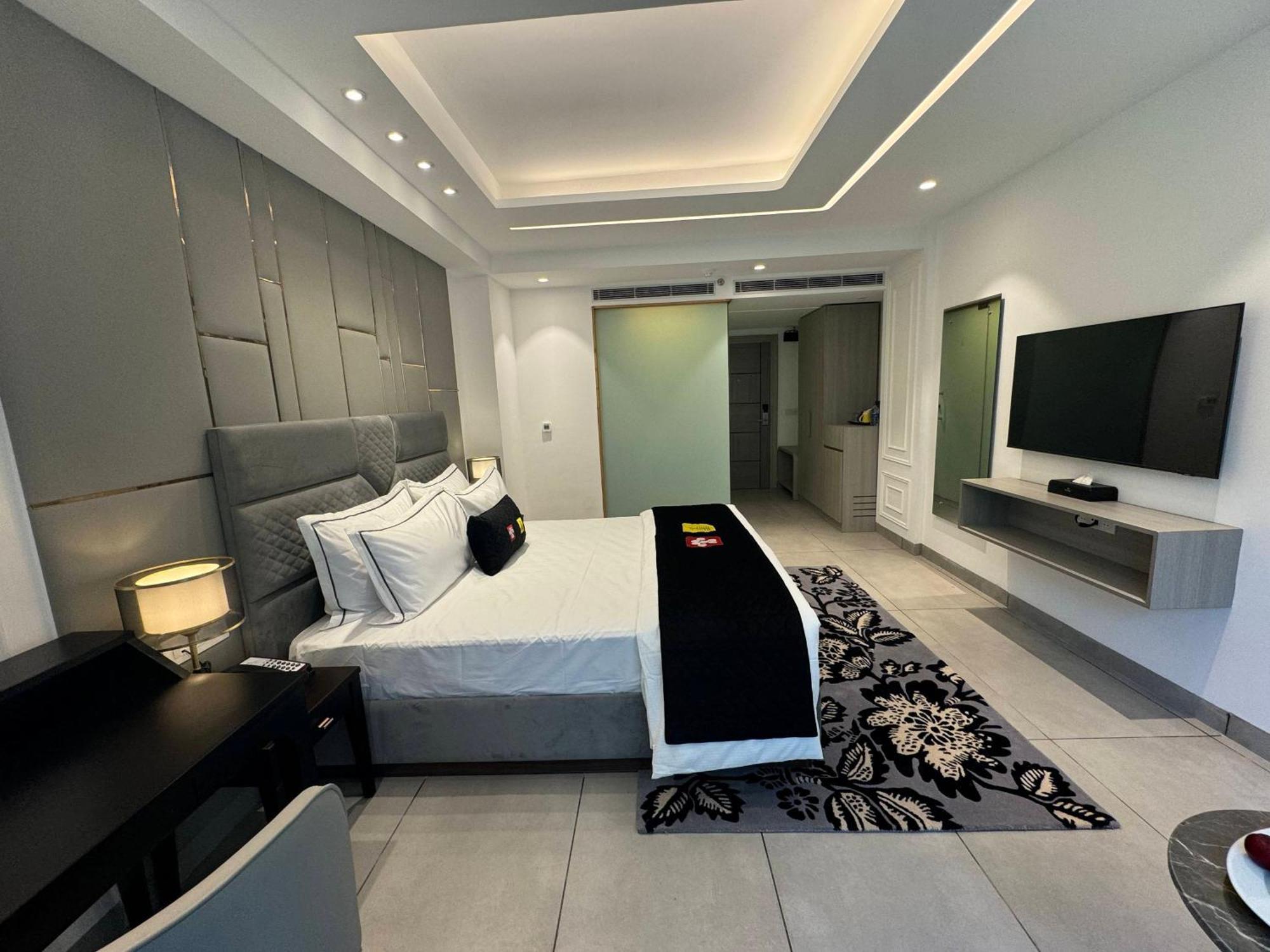 Hotel Mastiff Select Mandavya Dharamkot, Mcleodganj Dharamshala