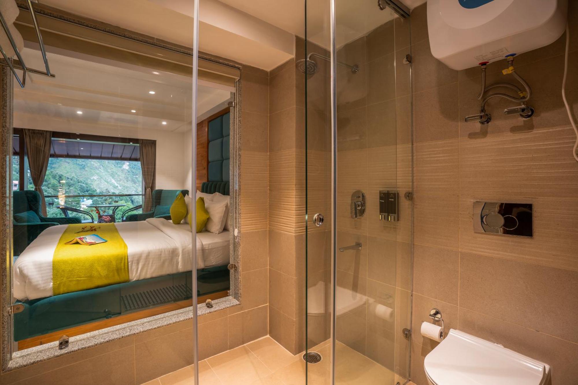 Alt Life Luxe - Himalayan Crown - Dharamkot Mcleodganj