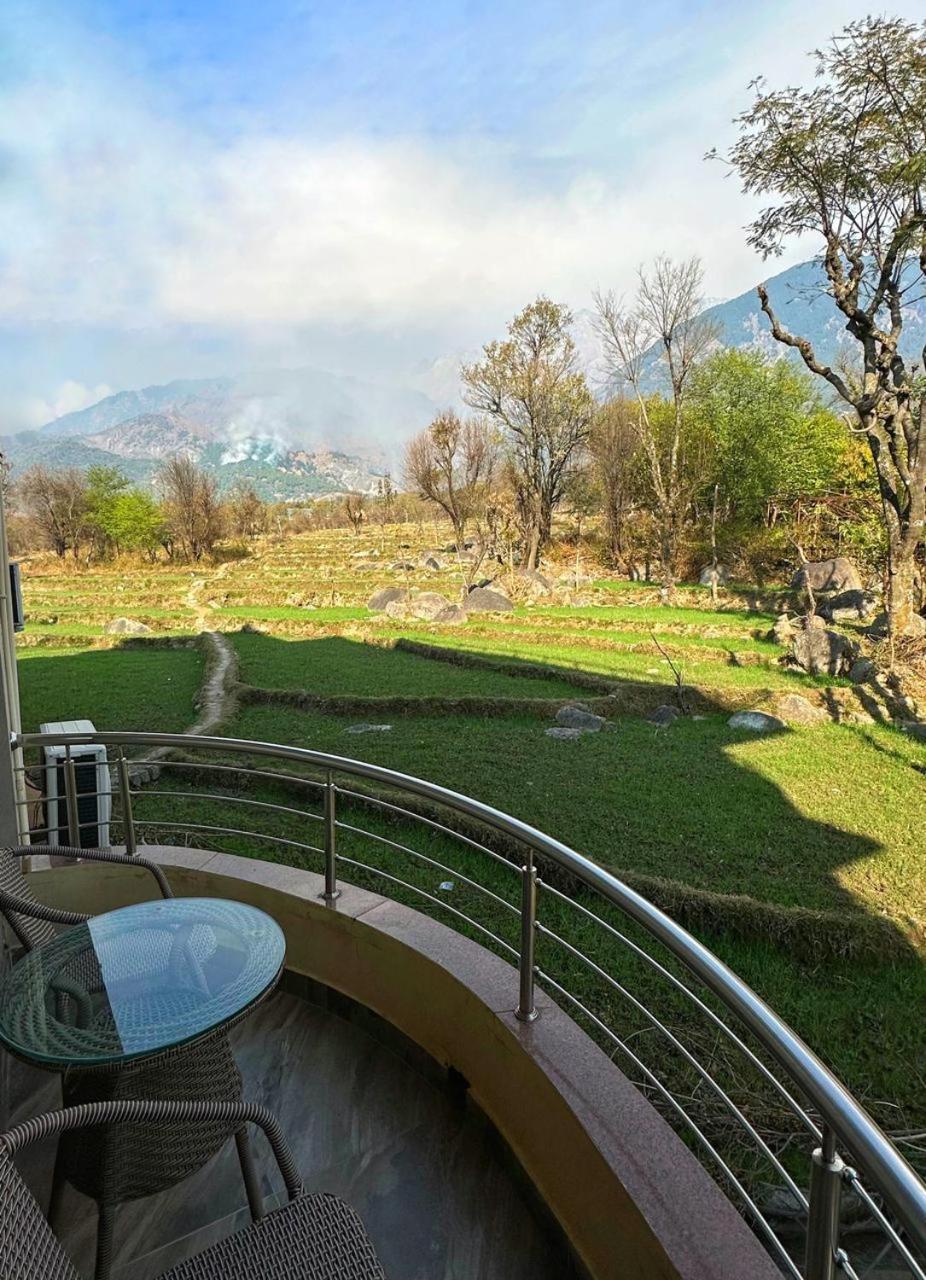 Quartz Himalayan Brothers Hotel 3*