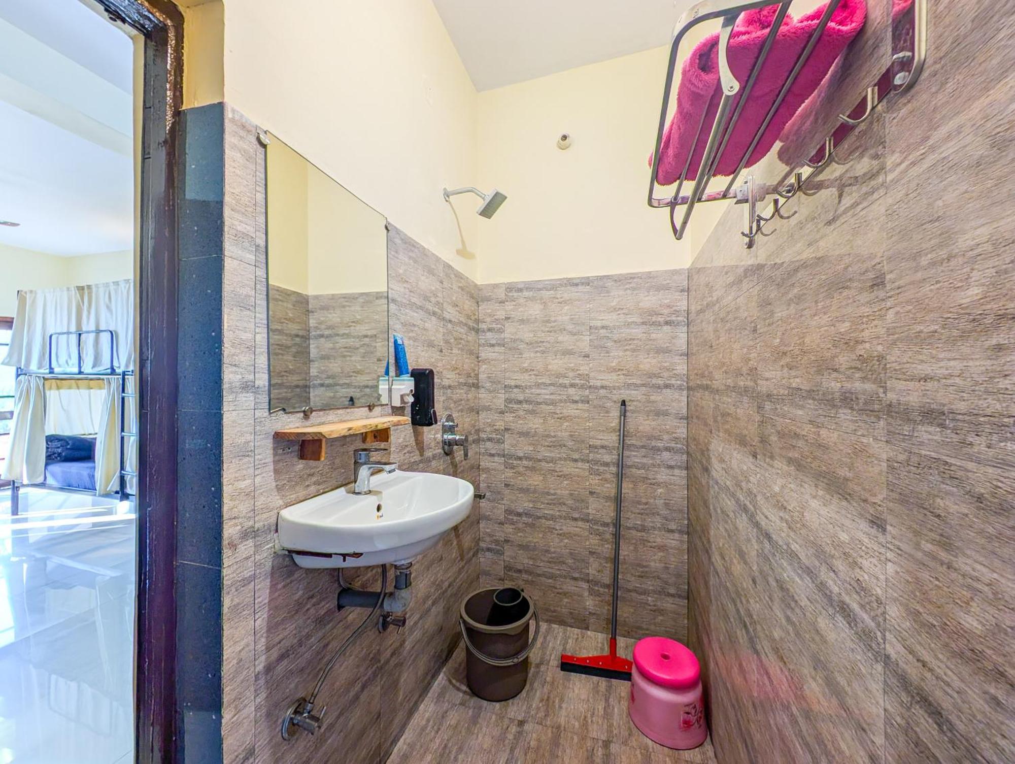 Hobo Hostel Dharamshala