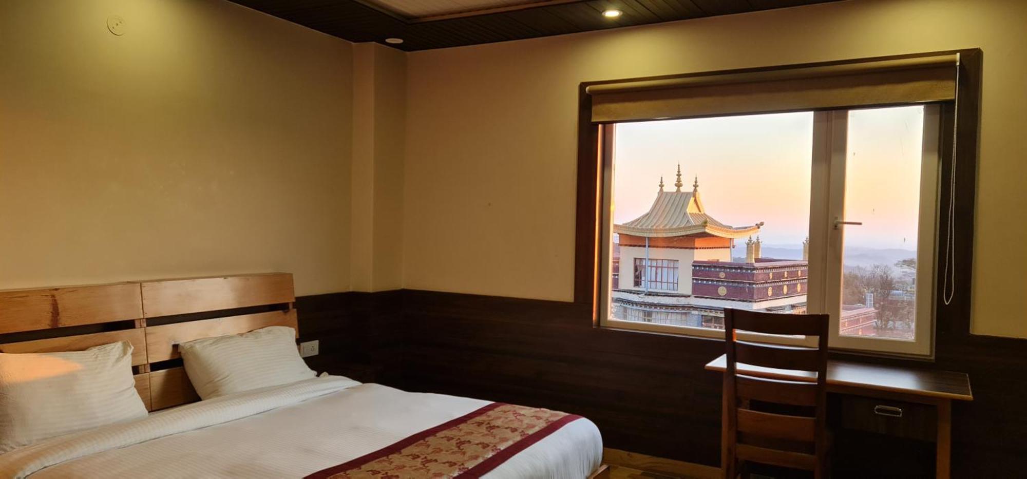 Hotel Buddha House Himalayan Brothers