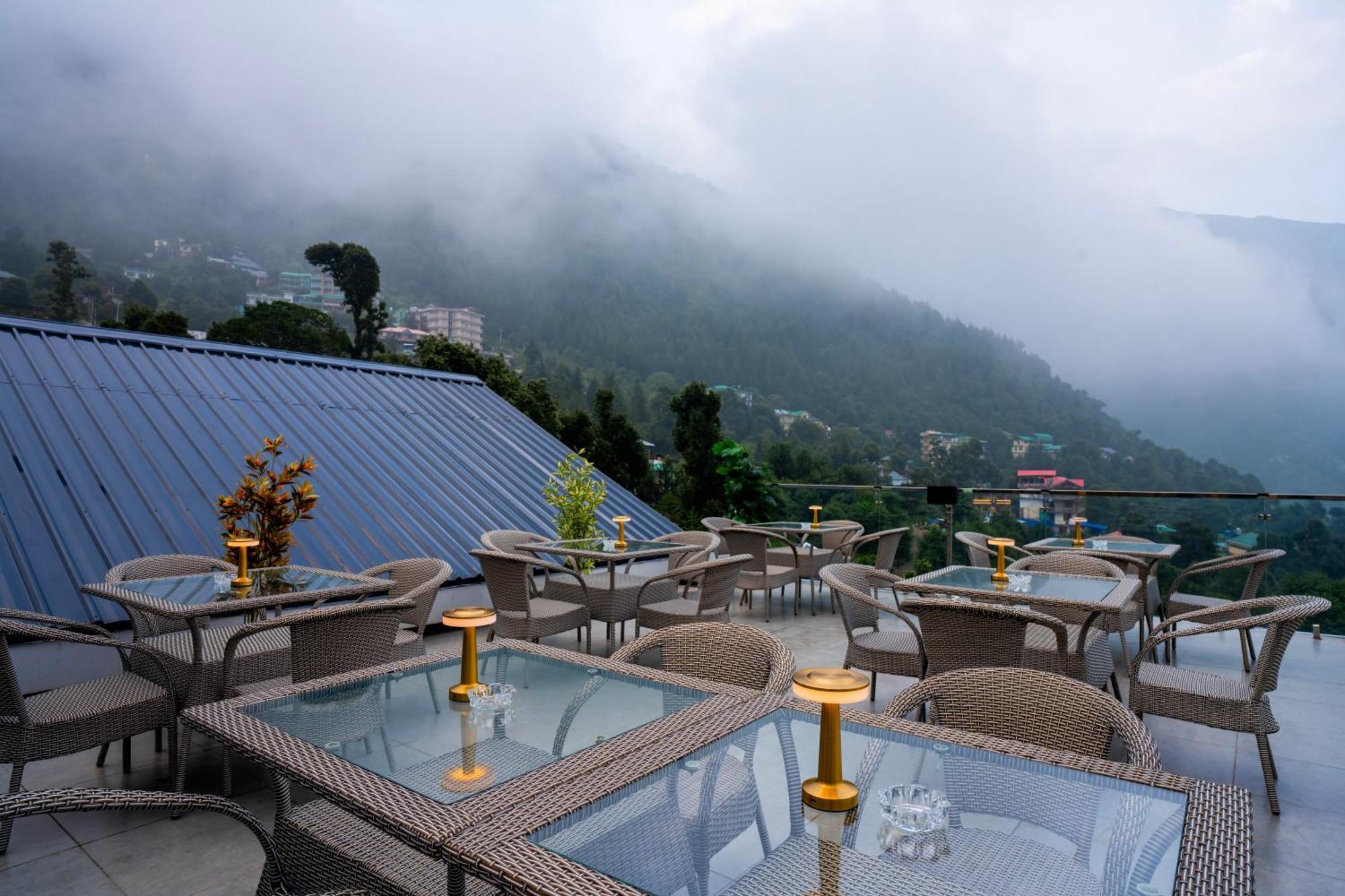 Hotel Alt Life Luxe - Himalayan Crown - Dharamkot Mcleodganj Dharamshala