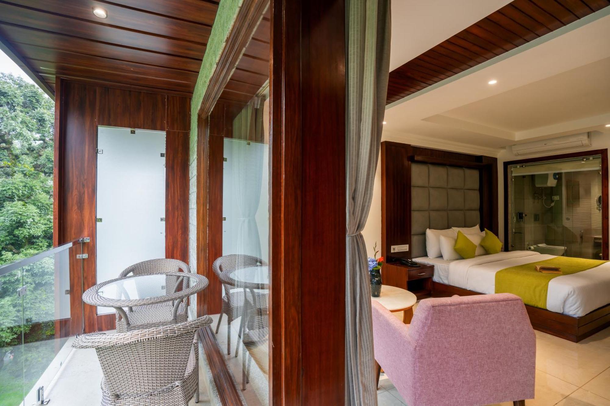 Hotel Alt Life Luxe - Himalayan Crown - Dharamkot Mcleodganj Dharamshala