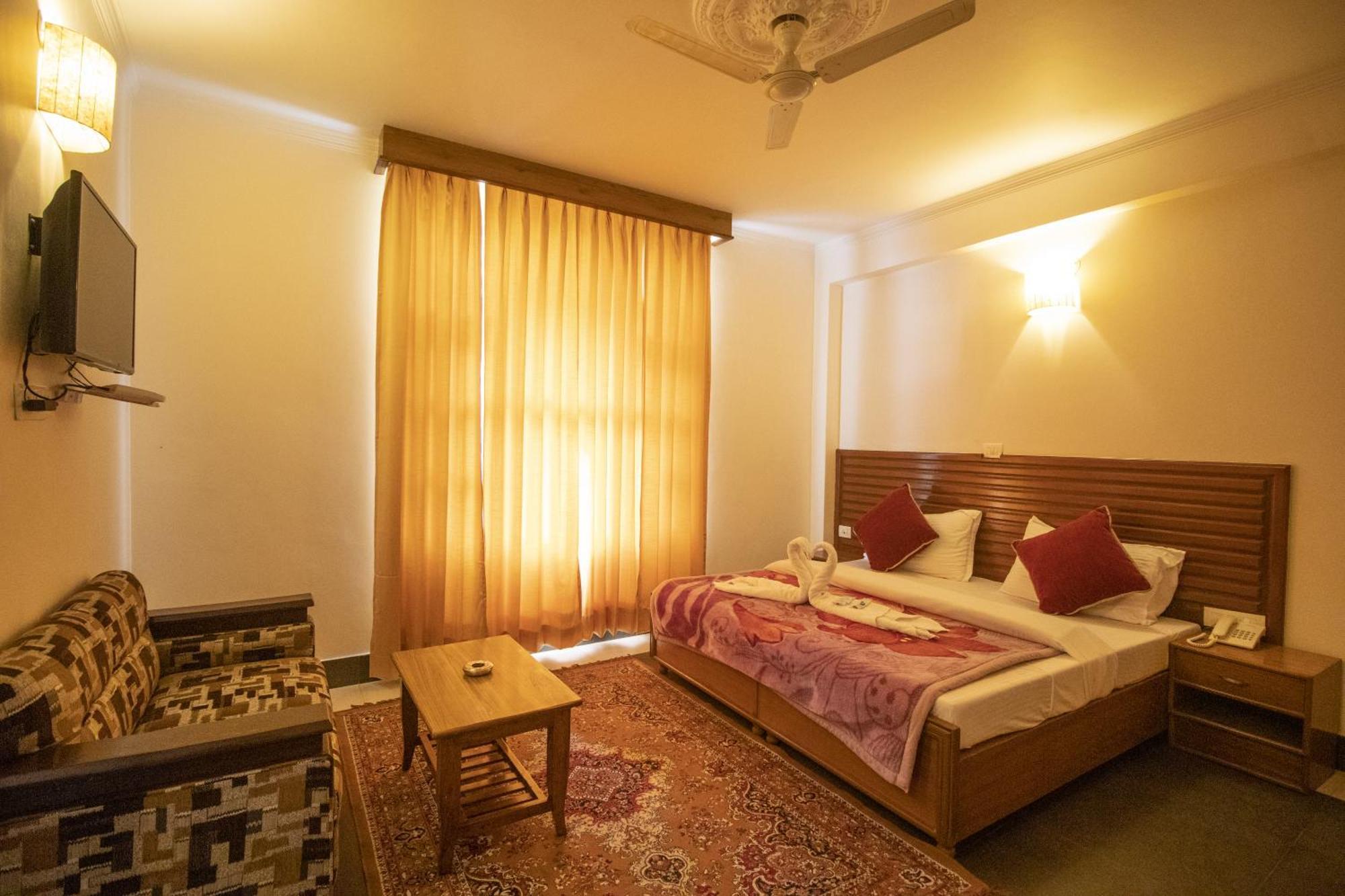 Wow Stayz2 The Hotel 3*