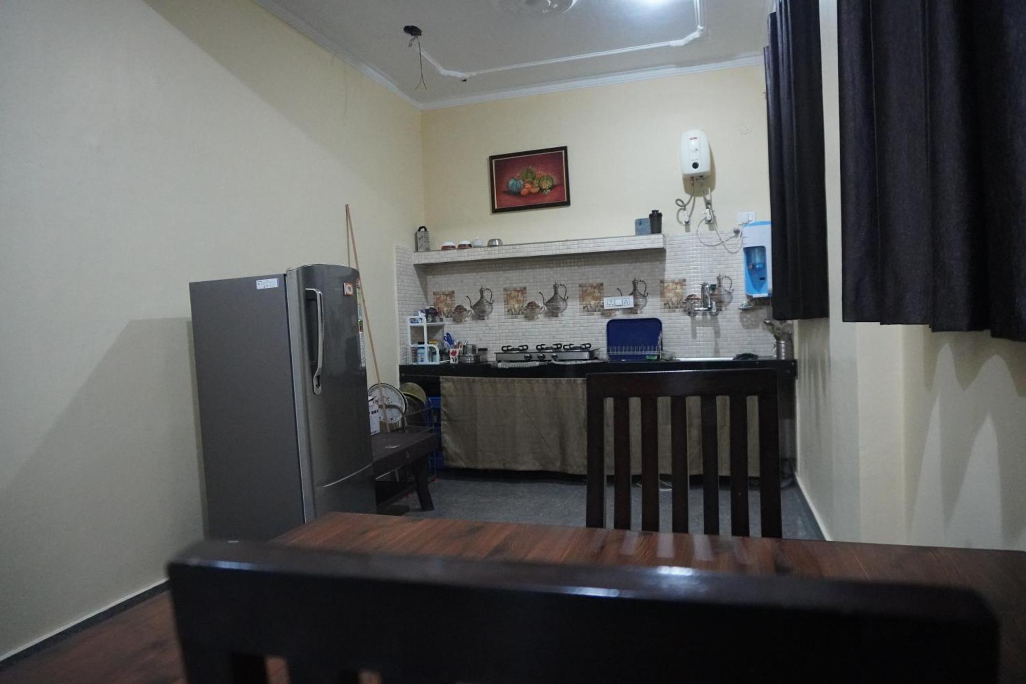 Vikas House Apartment *