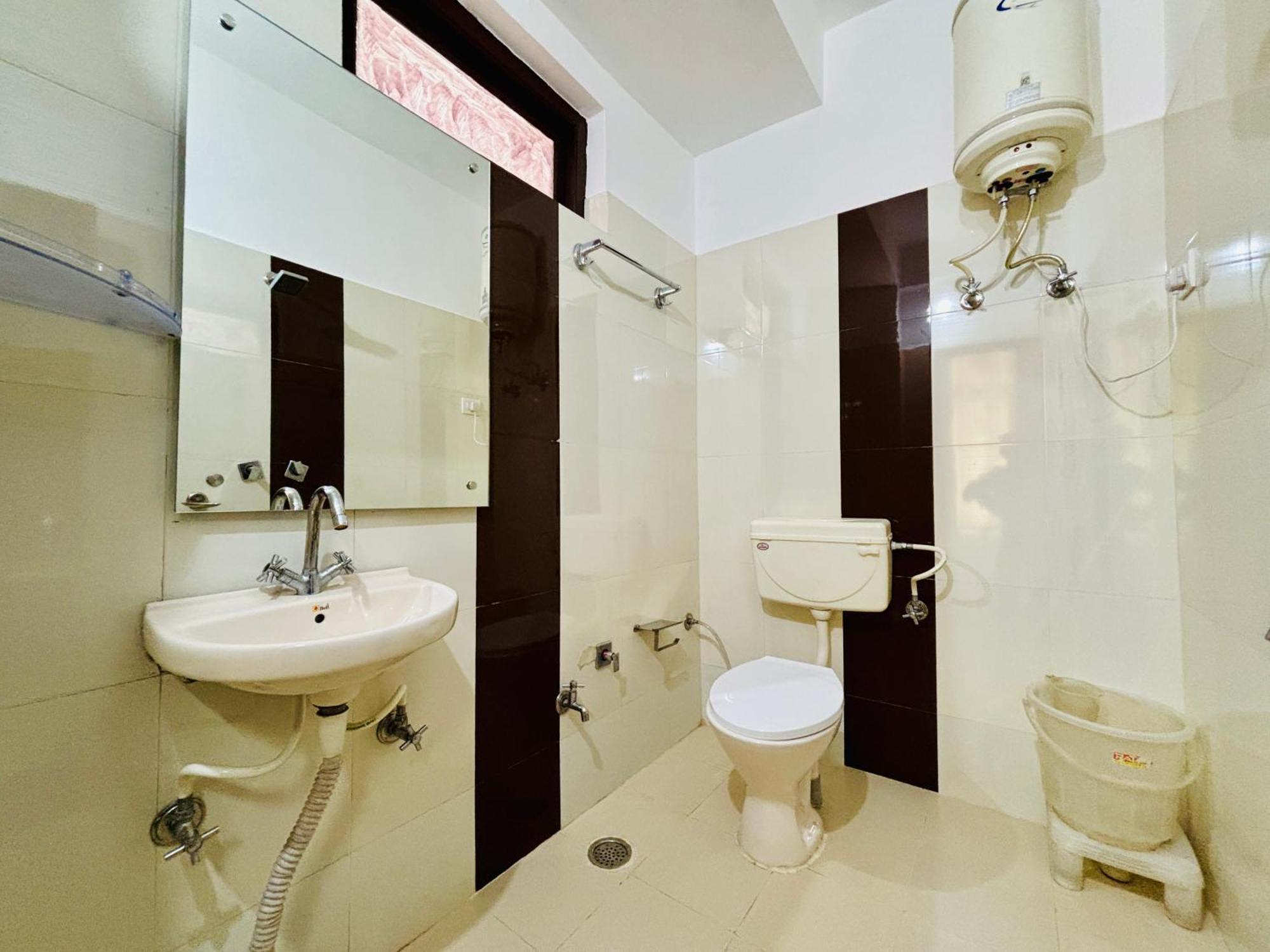 Homestay Kumar Residency
