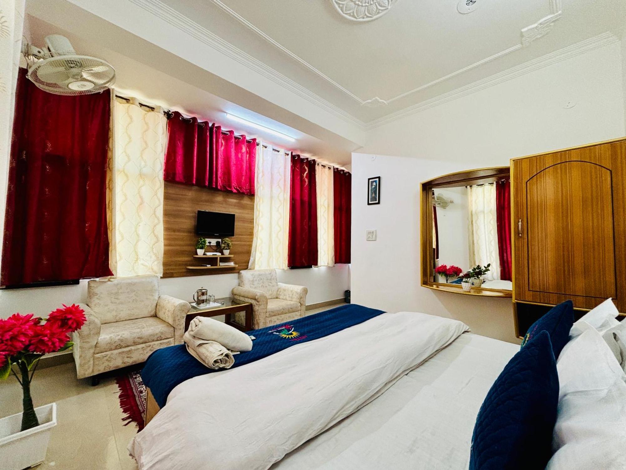 Kumar Residency Homestay *
